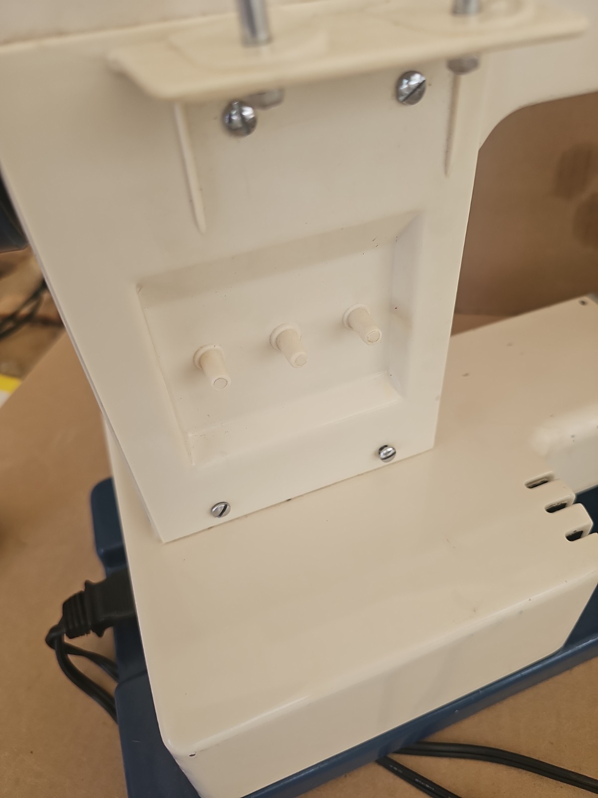 Elgin Sewing Machine Model M4400F