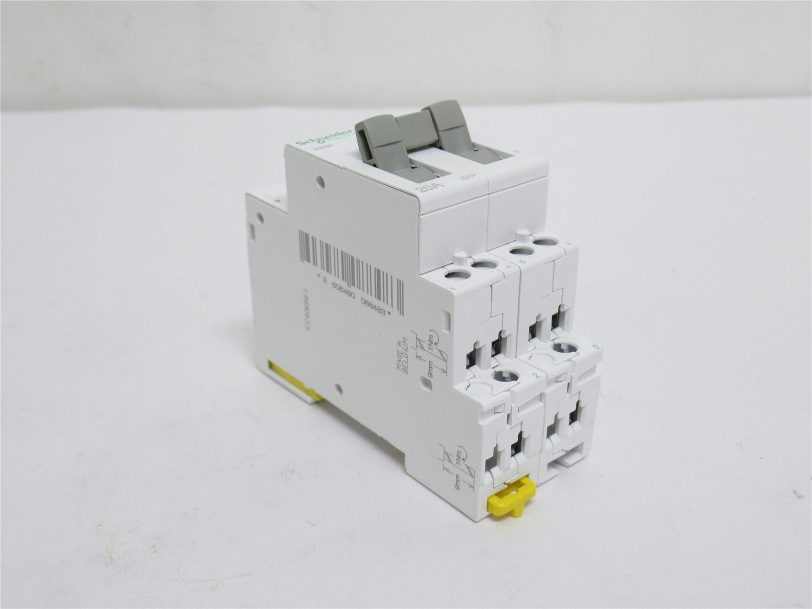 235422 New-No Box; Schneider A9E18071 Linear Switch iSSW; 2-C/O; 20A ; 250VAC