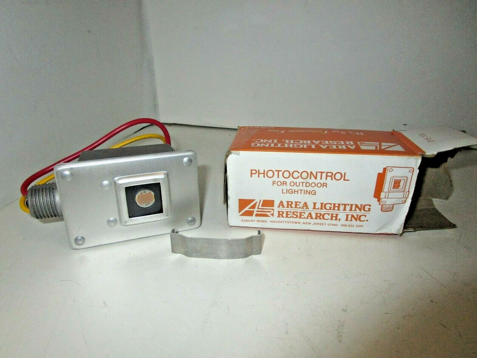 AT168 Area Lighting Research PHOTOCONTROL Sensor 208-277 VAC AT 168