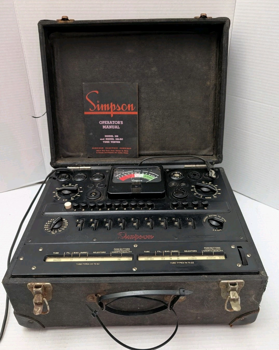 SIMPSON TUBE TESTER MODEL 330 IN ORIG. HARD CASE - UNTESTED