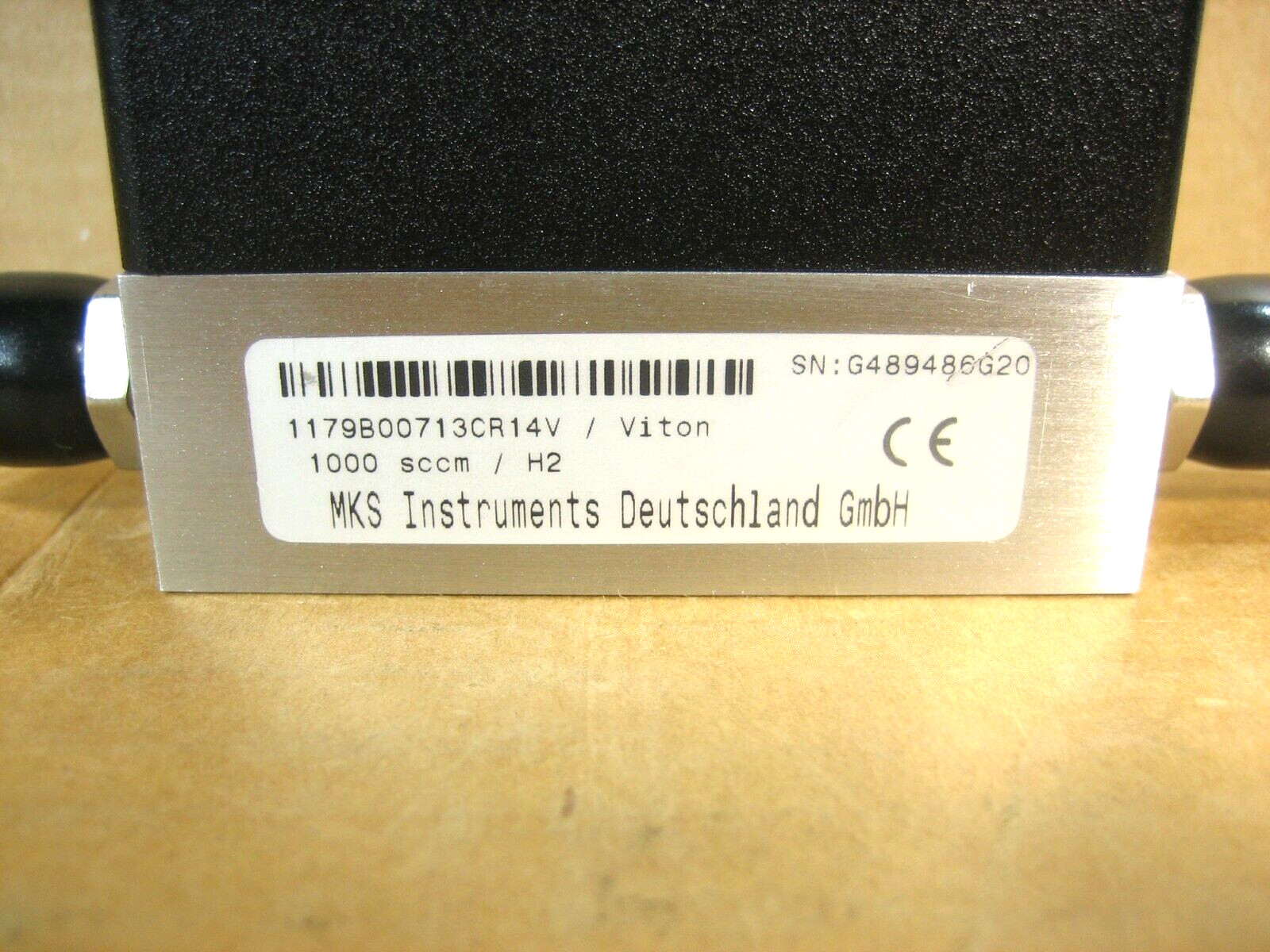 MKS MASS-FLOW CONTROLLER MODEL# 1179B00713CR14V, 1000 SCCM / H2
