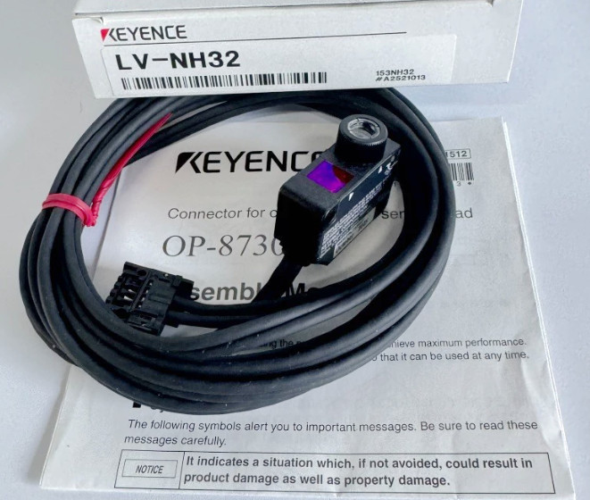 New In Box Keyence LV-NH32 displacement sensor