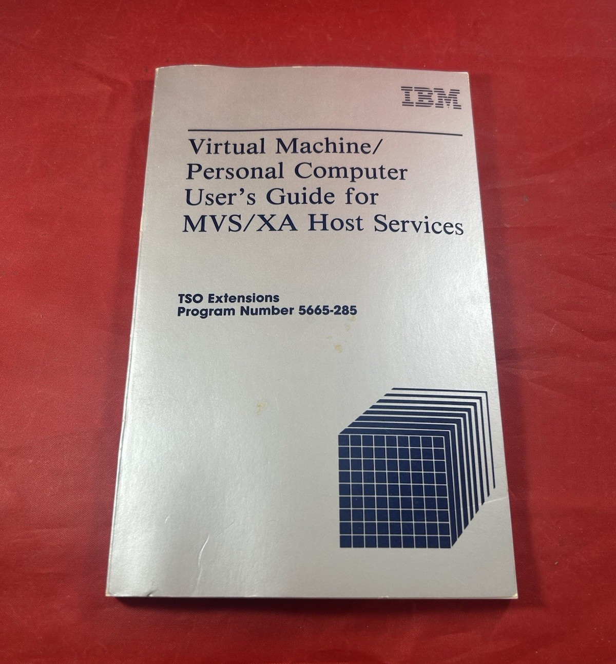 IBM VM/PC User's Guide for MVS/XA Host Services (TSO Ext) 5665-285 Manual
