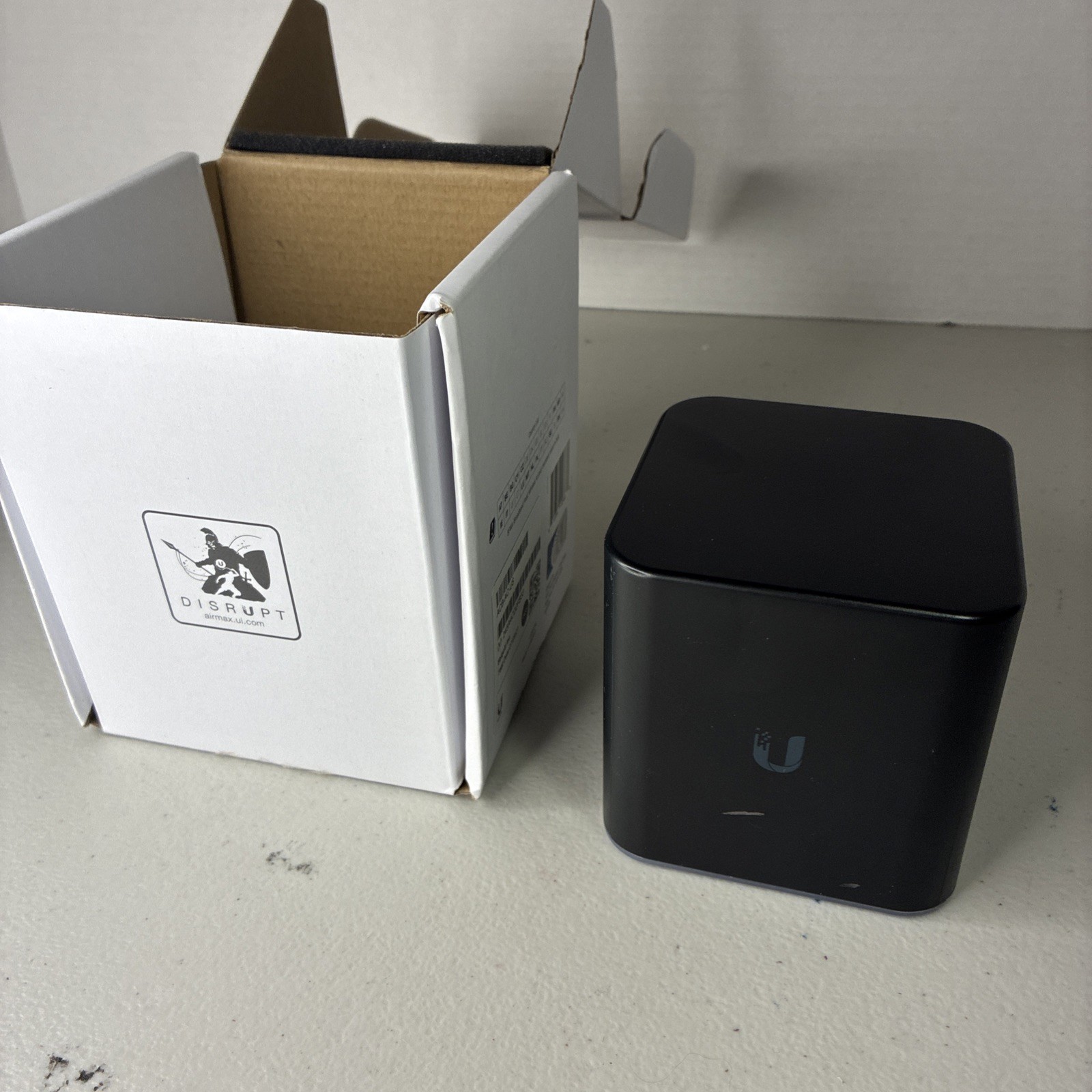 Ubiquiti airCube AC ACB-AC-US Wireless Router PoE Access Point / No AC Adapter