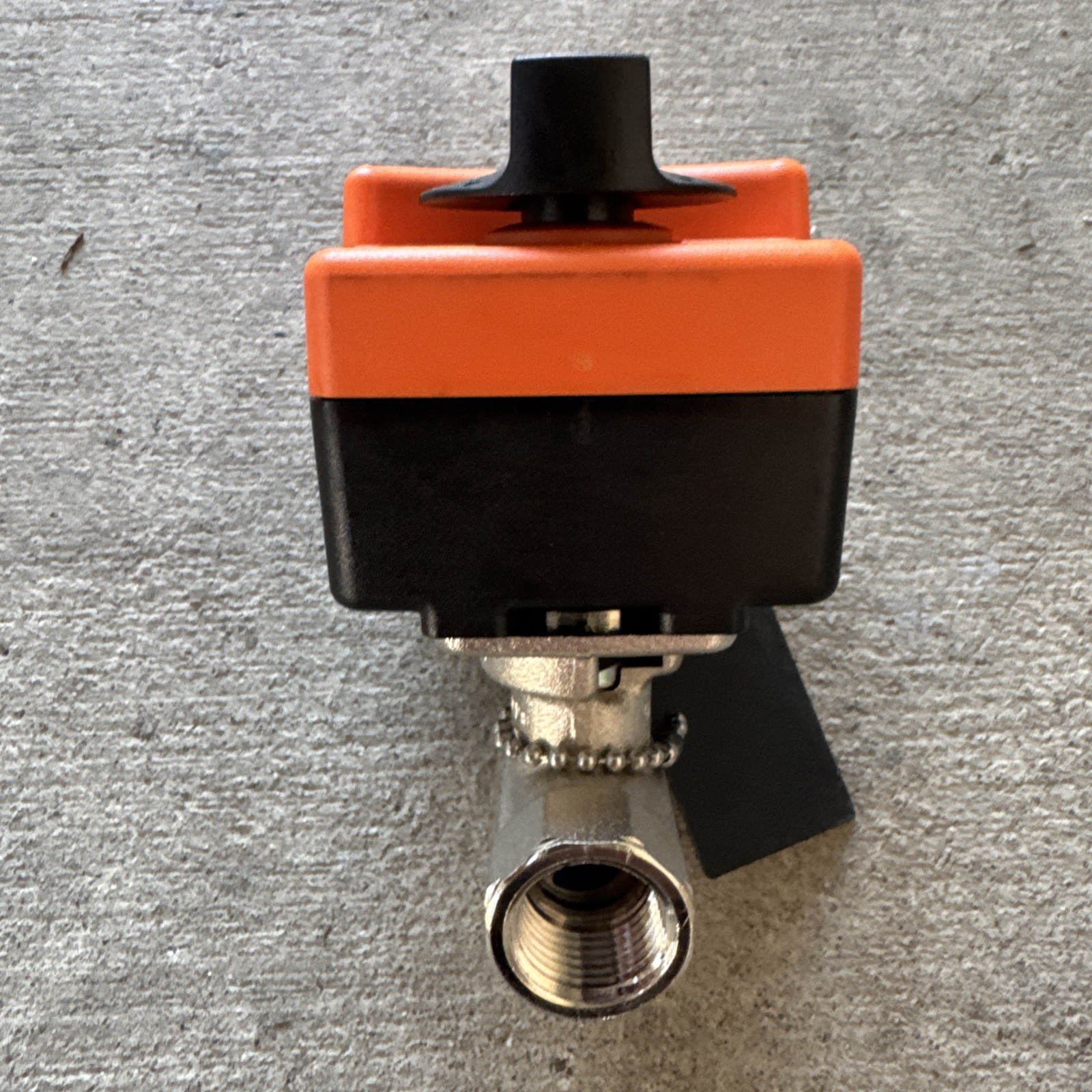 BELIMO 1/2" Control Valve Assembly B210B+TR24-3-T w/ Floating/3-Point Actuator