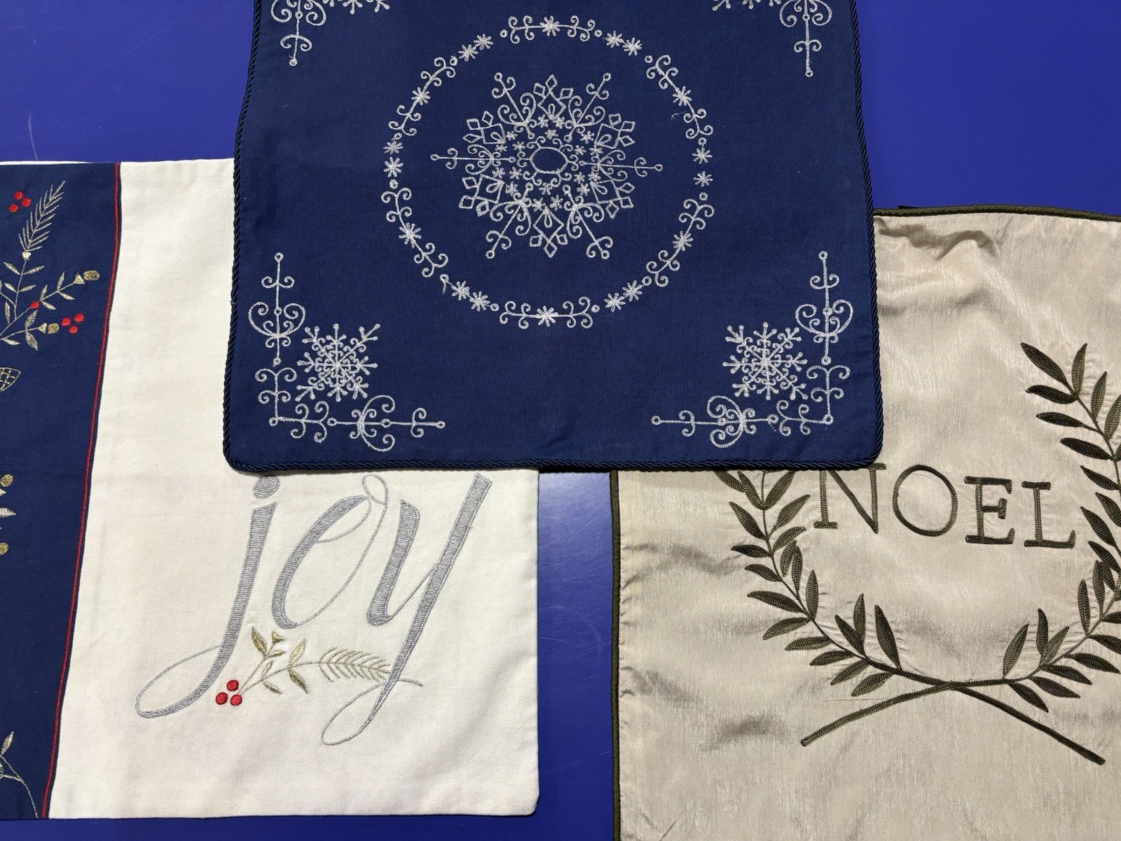 Set of 3 Designer Holiday Pillowcases by Silver Cord. Haryana, India 18”x18” NEW