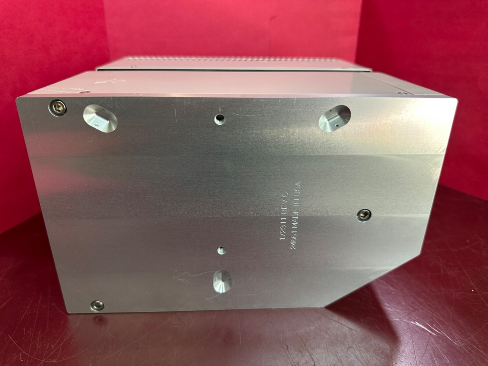 AS IS UNTESTED Brooks Automation PN: 194182 / 196635 Robot Wafer Pre-Aligner