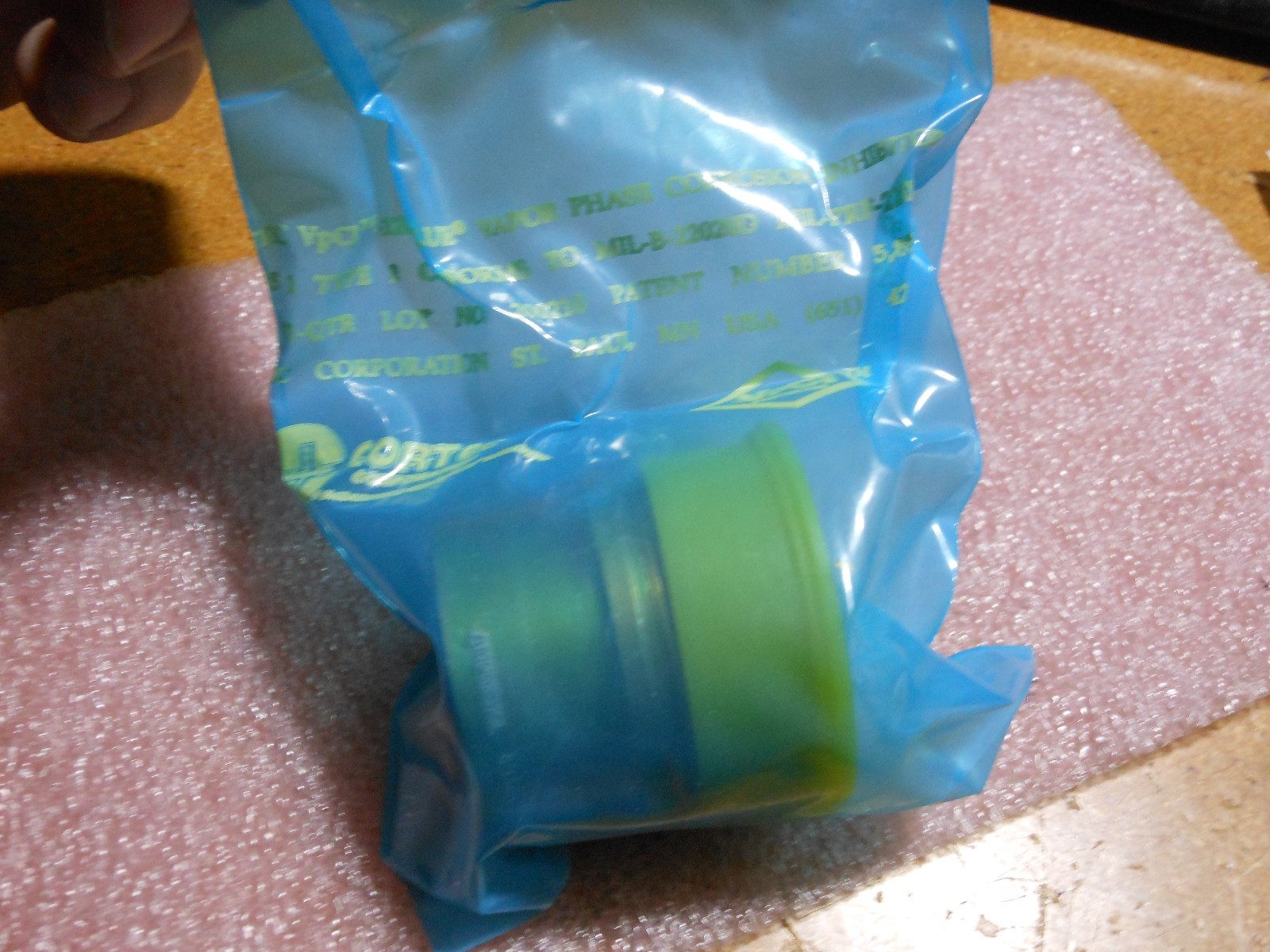 AMPHENOL / CORTEC CONNECTOR # 8724258 NSN: 5935-00-686-2599