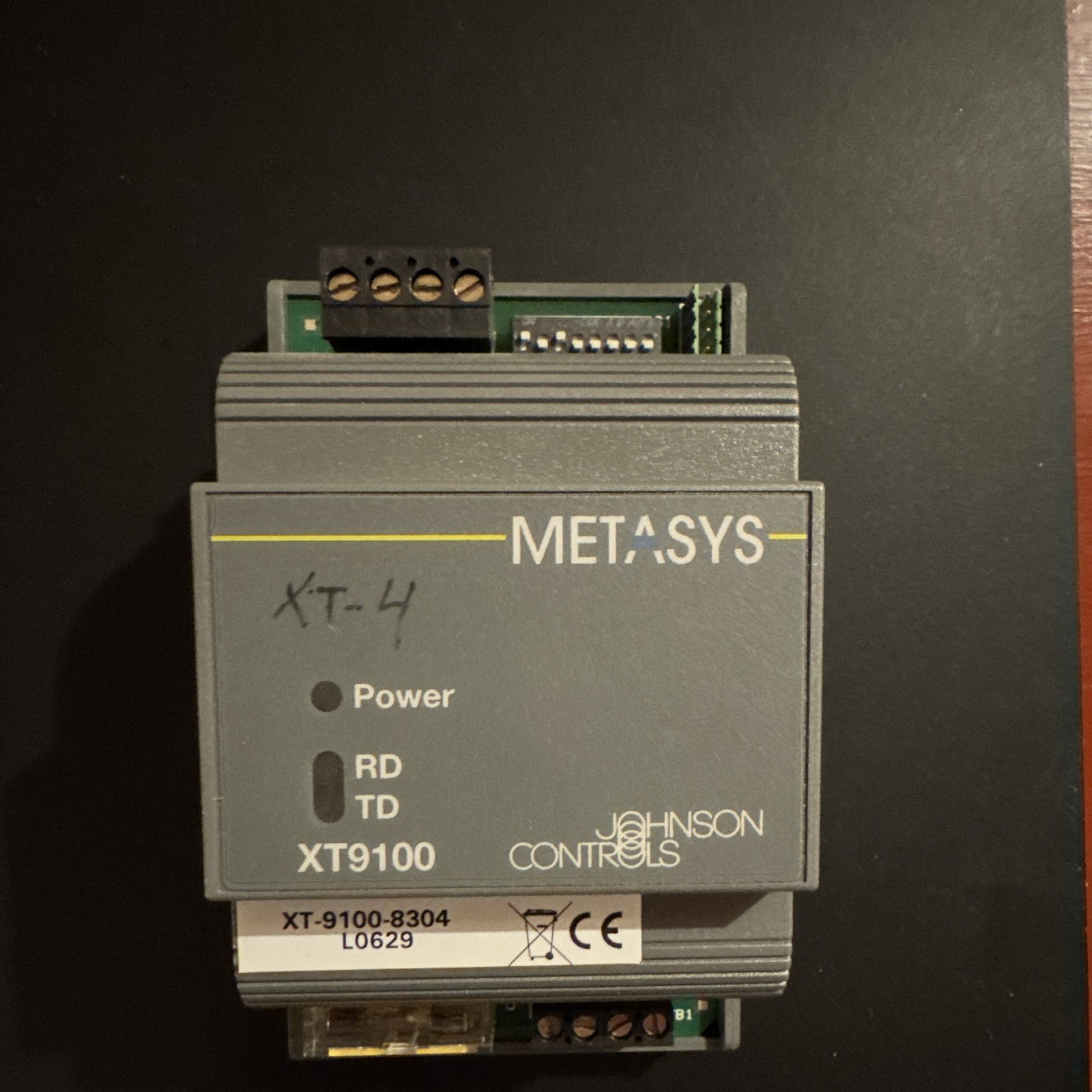Johnson Controls Metasys XT9100 XT-9100-8304 Unit Controller 24VAC 315mA