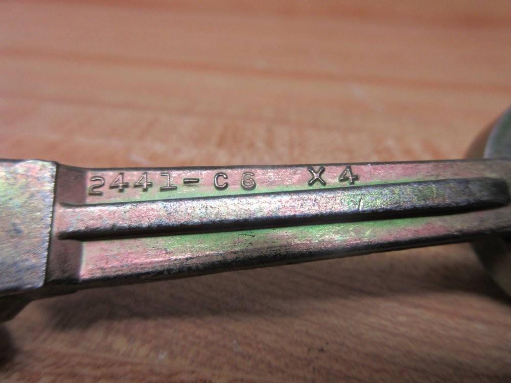Schneider 2441-C6-X4 Square D Roller Lever Arm EA-3 No Screw