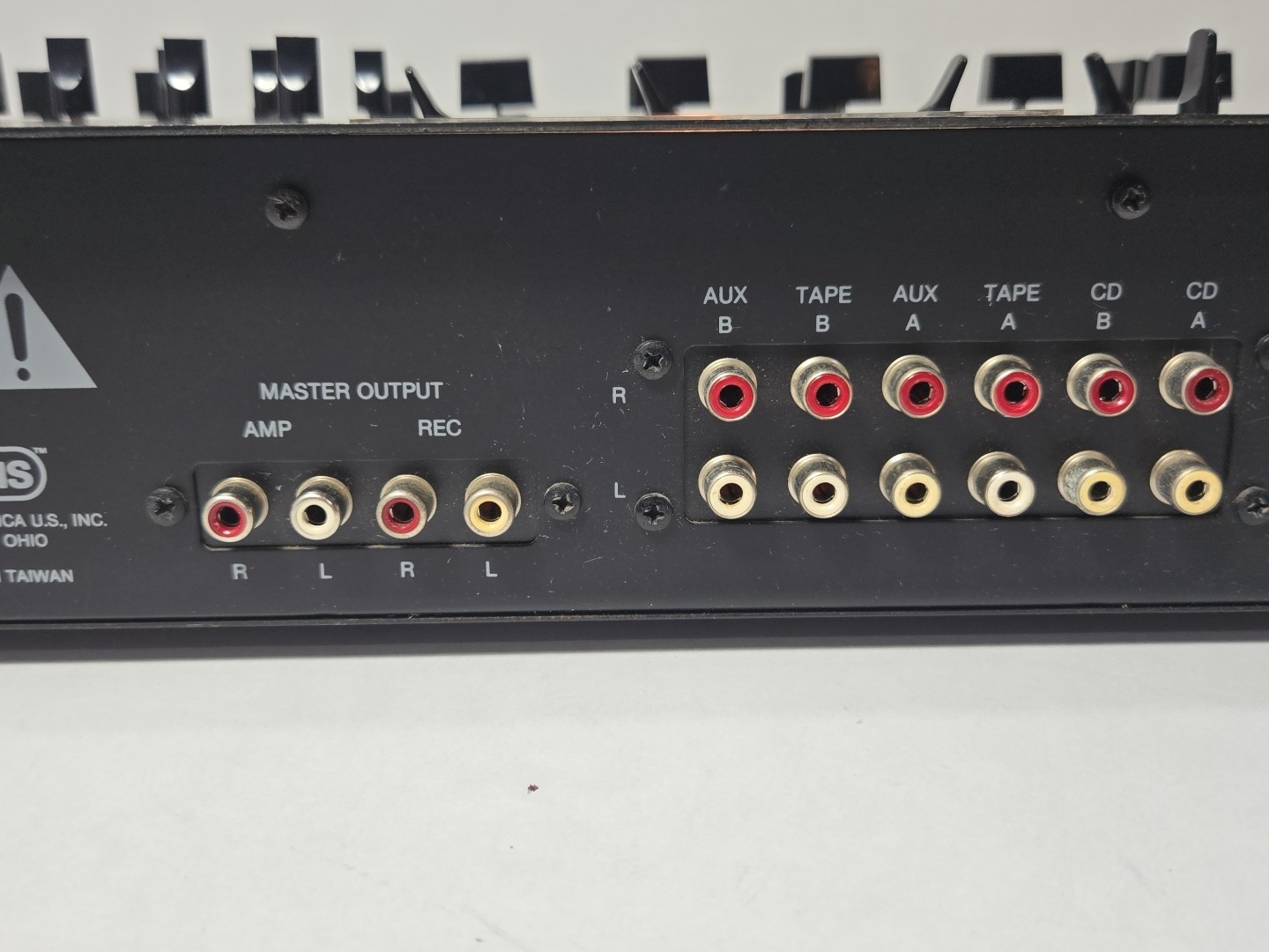 ATUS-AM300E-STEREO MIXER-POWERS ON-UNTESTED