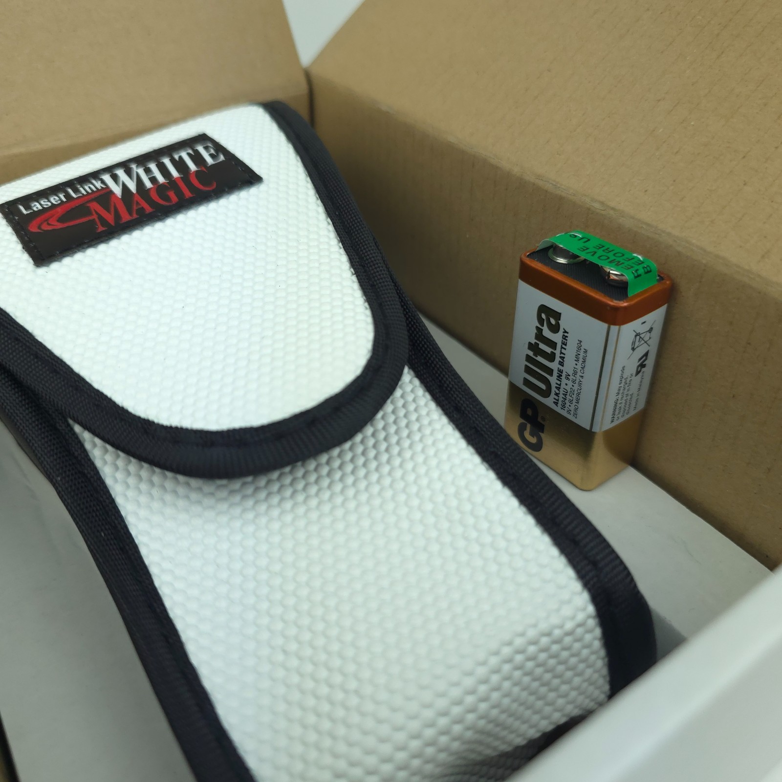 Laser Link White Magic Golf Range Finder w/ Case
