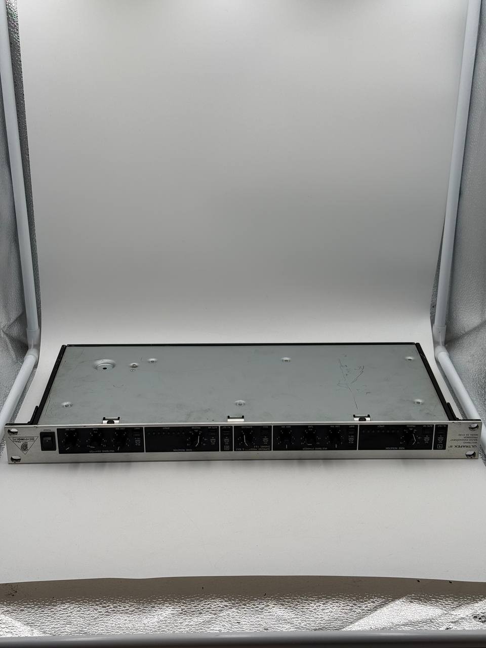 Behringer Ultrafex II EX3100 multiband sound enhancement processor excellent