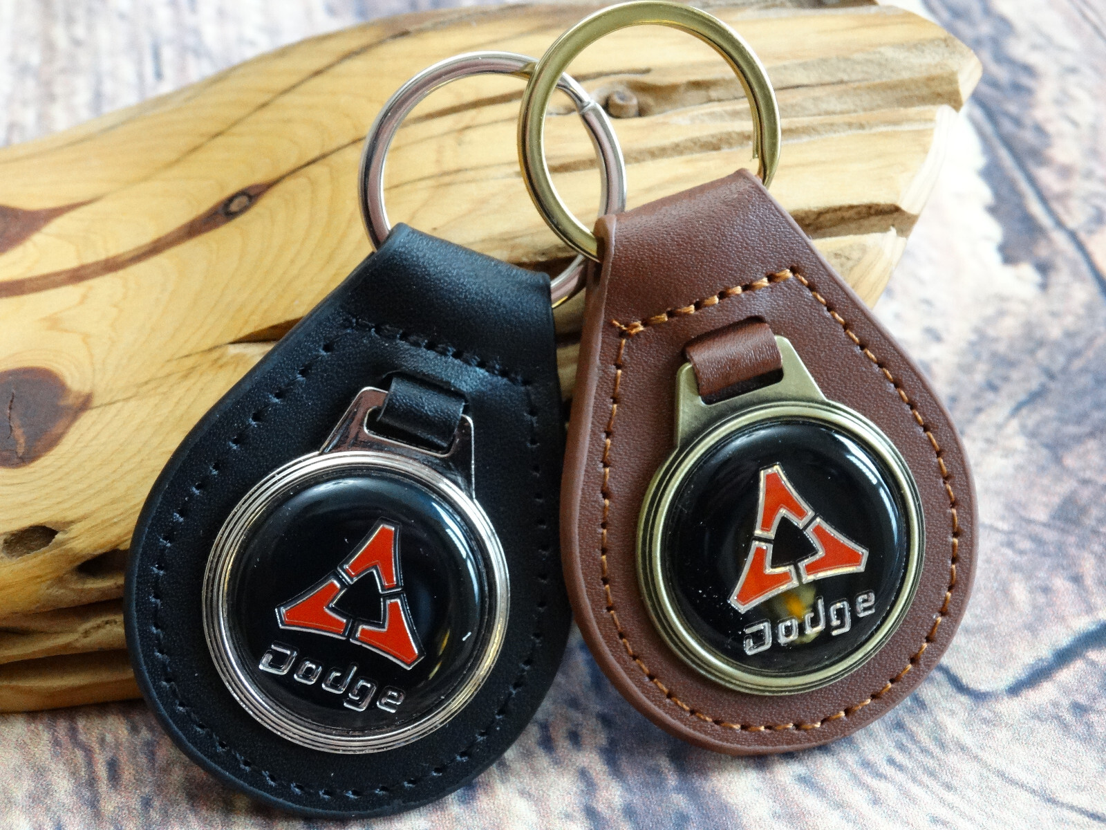 NEW RARE VINTAGE 1970s DODGE TRUCK CAR Leather Key Chain Ring Fob NOS