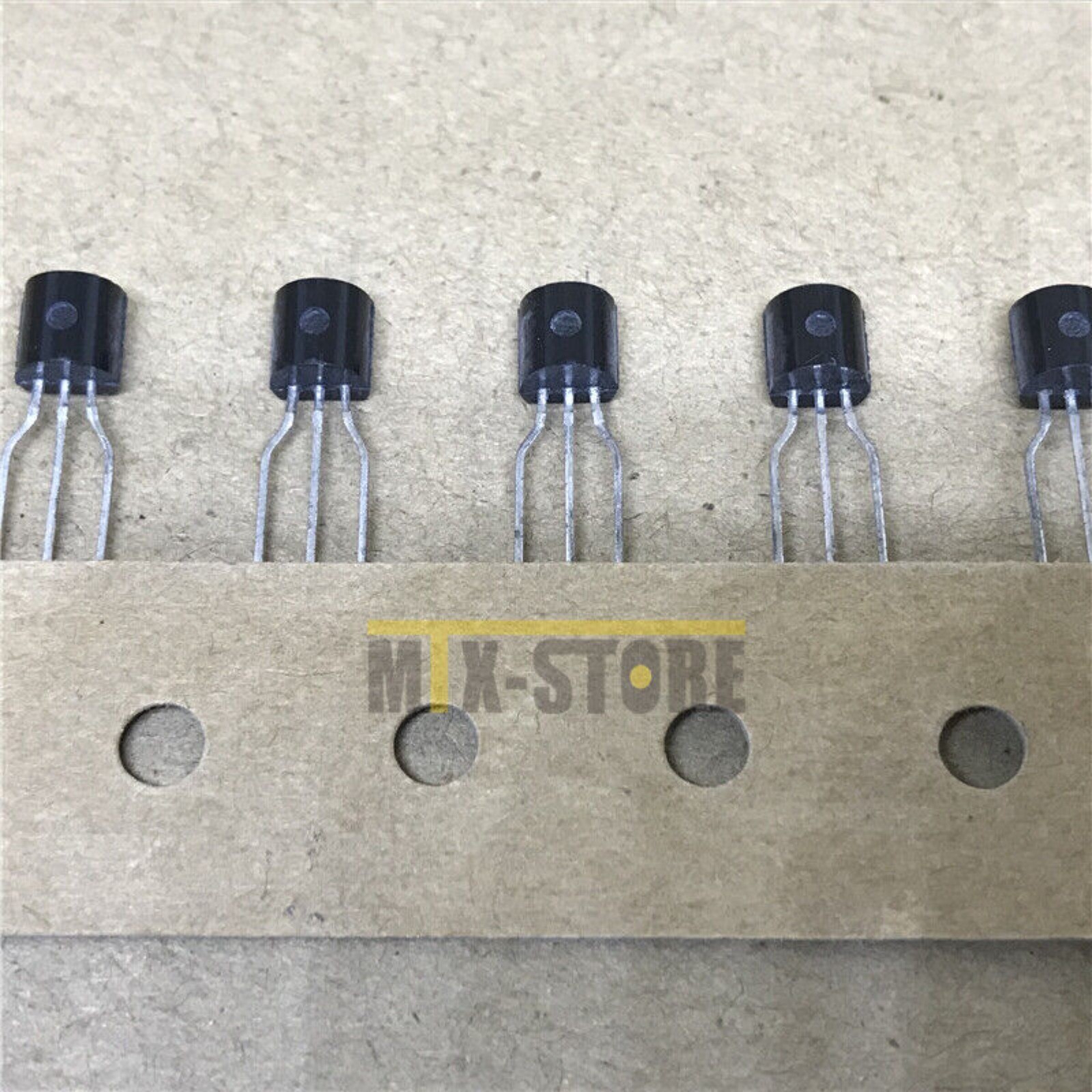 10PCS 2SA872 New Best TRANSISTOR' TO-92 A872