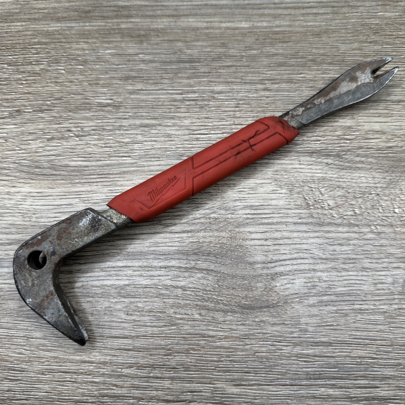 *Milwaukee 9" Finish Nail Puller (48-22-9030)