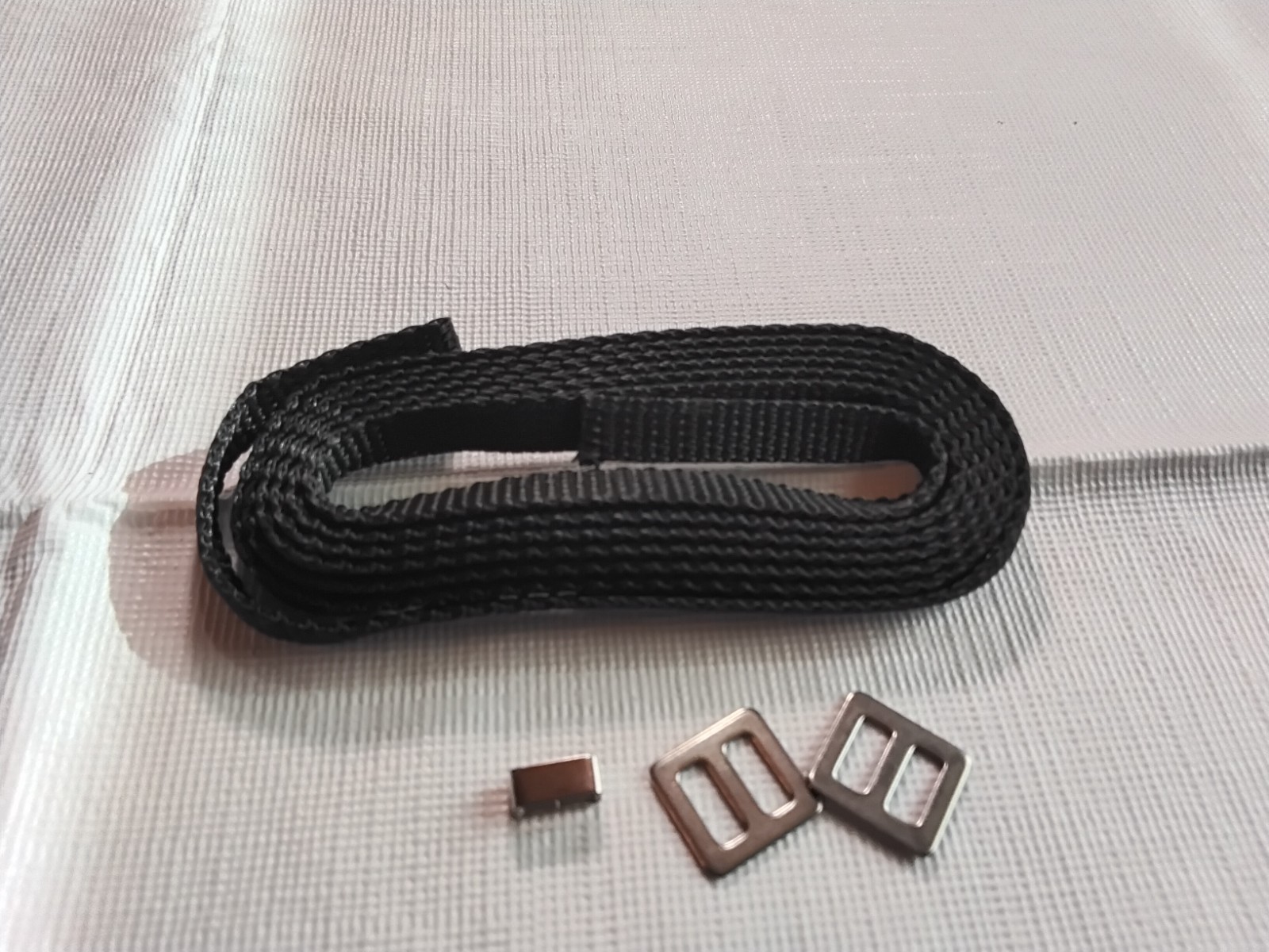 Camera Strap kit- Black Nylon  with detached clips .