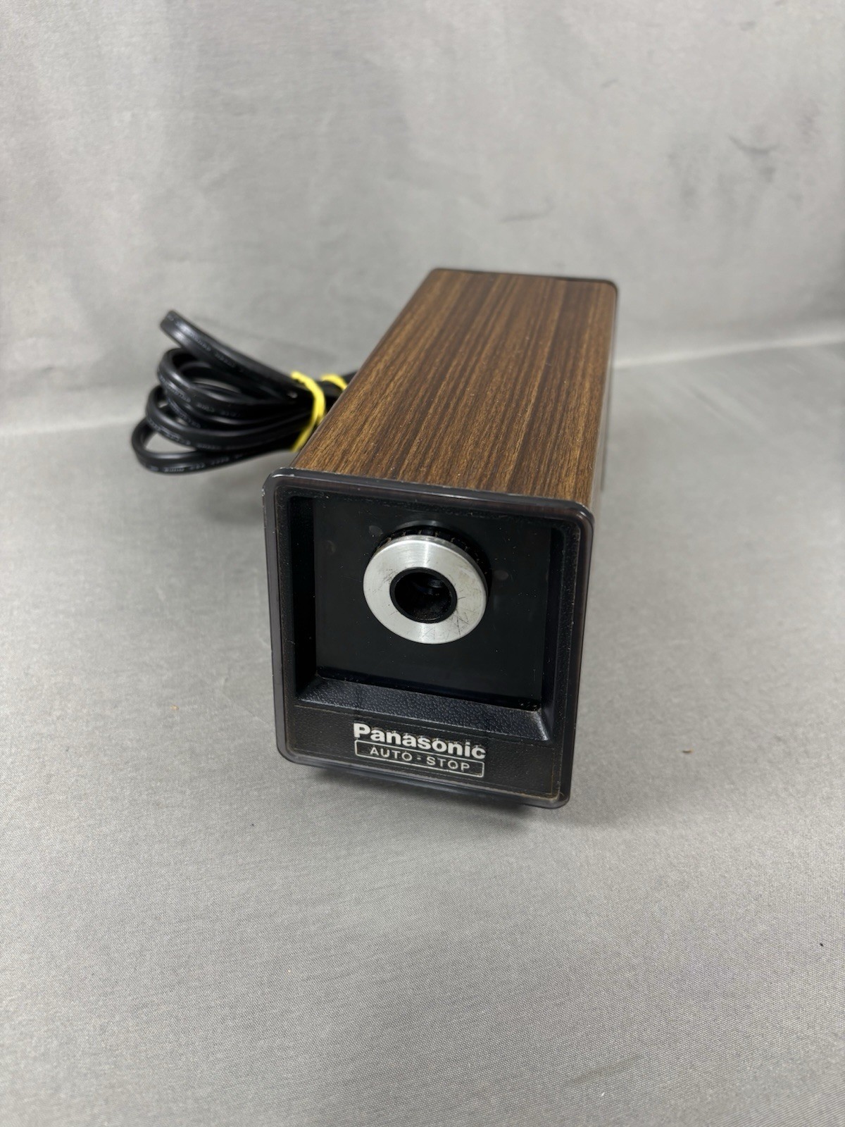 Vintage Panasonic KP-77 Electric Pencil Sharpener Auto-Stop Works Wood Grain