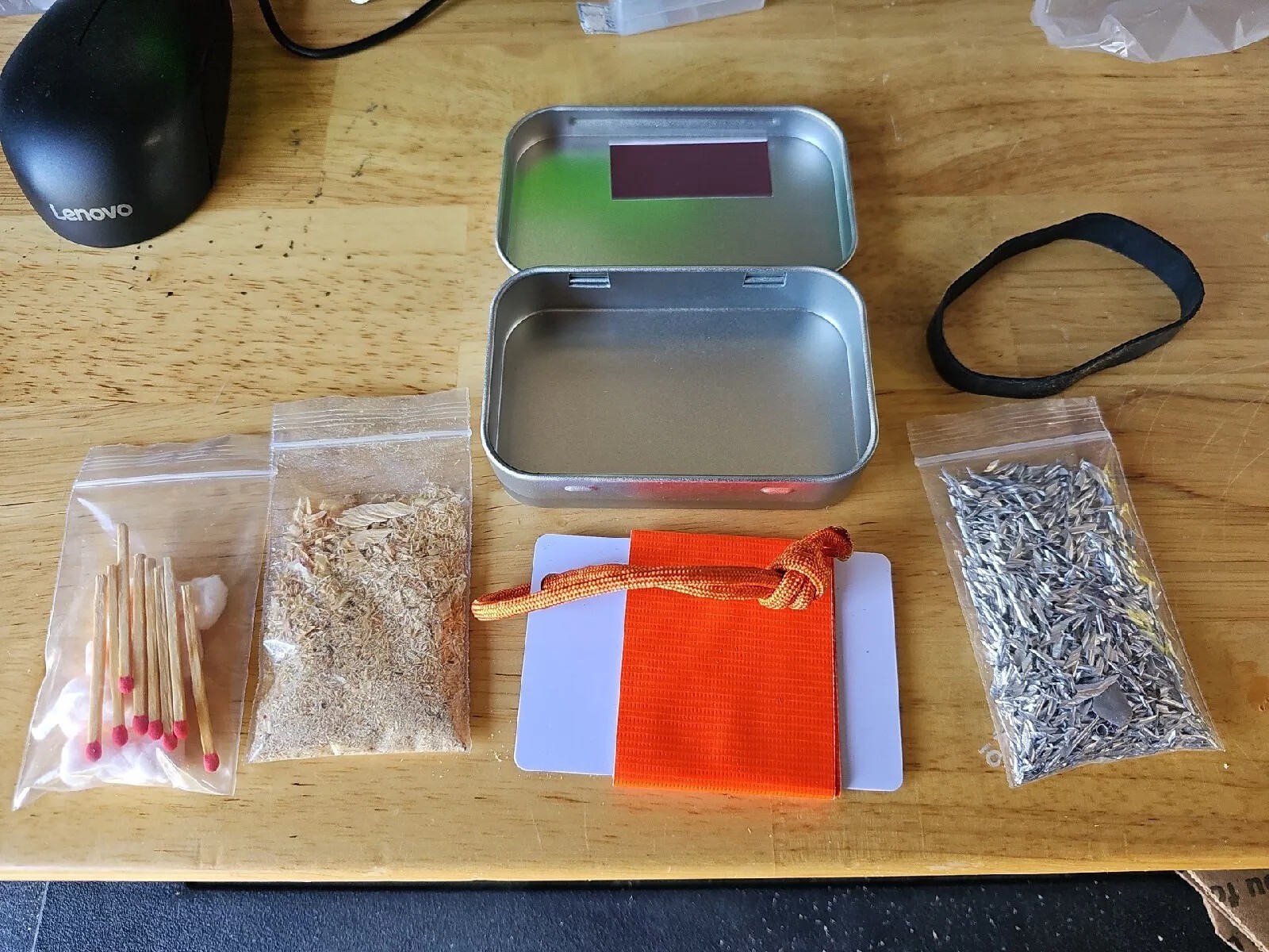 Pocket Tinder kit in a altoids style tin