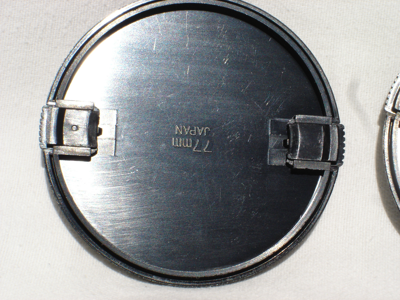 VIVITAR Series 1 77mm plastic front lens cap #00447