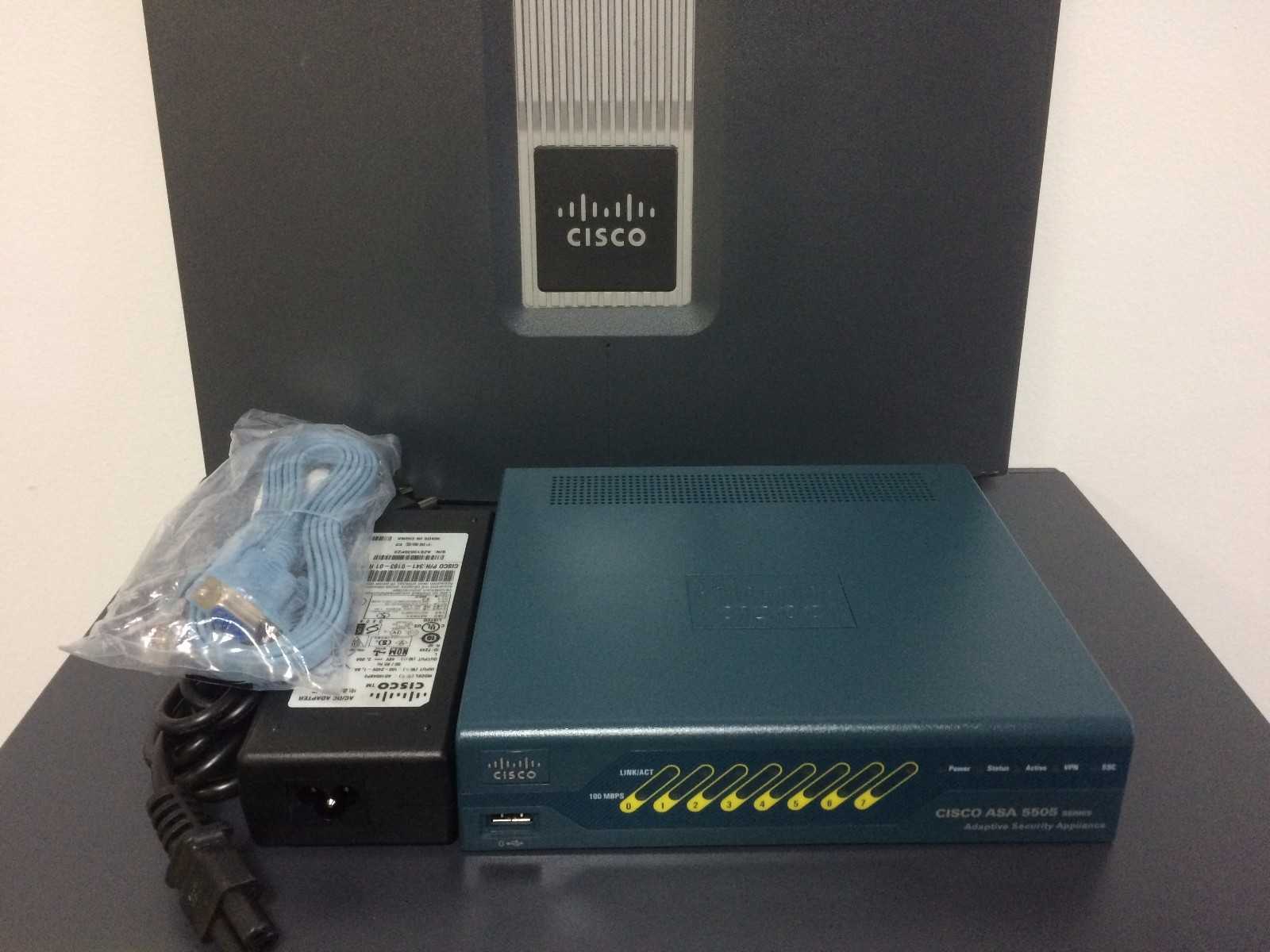 CISCO ASA5505-UL-BUN-K9 SECURITY FIREWALL Unlimited USERS asa9.24 asdm7.92 512Mb