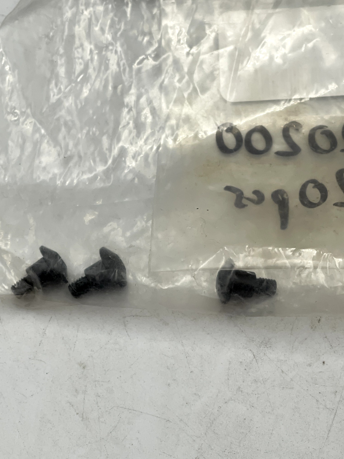 AR20200 AR Shoulder Screw Devlieg Spare Part (3PK)