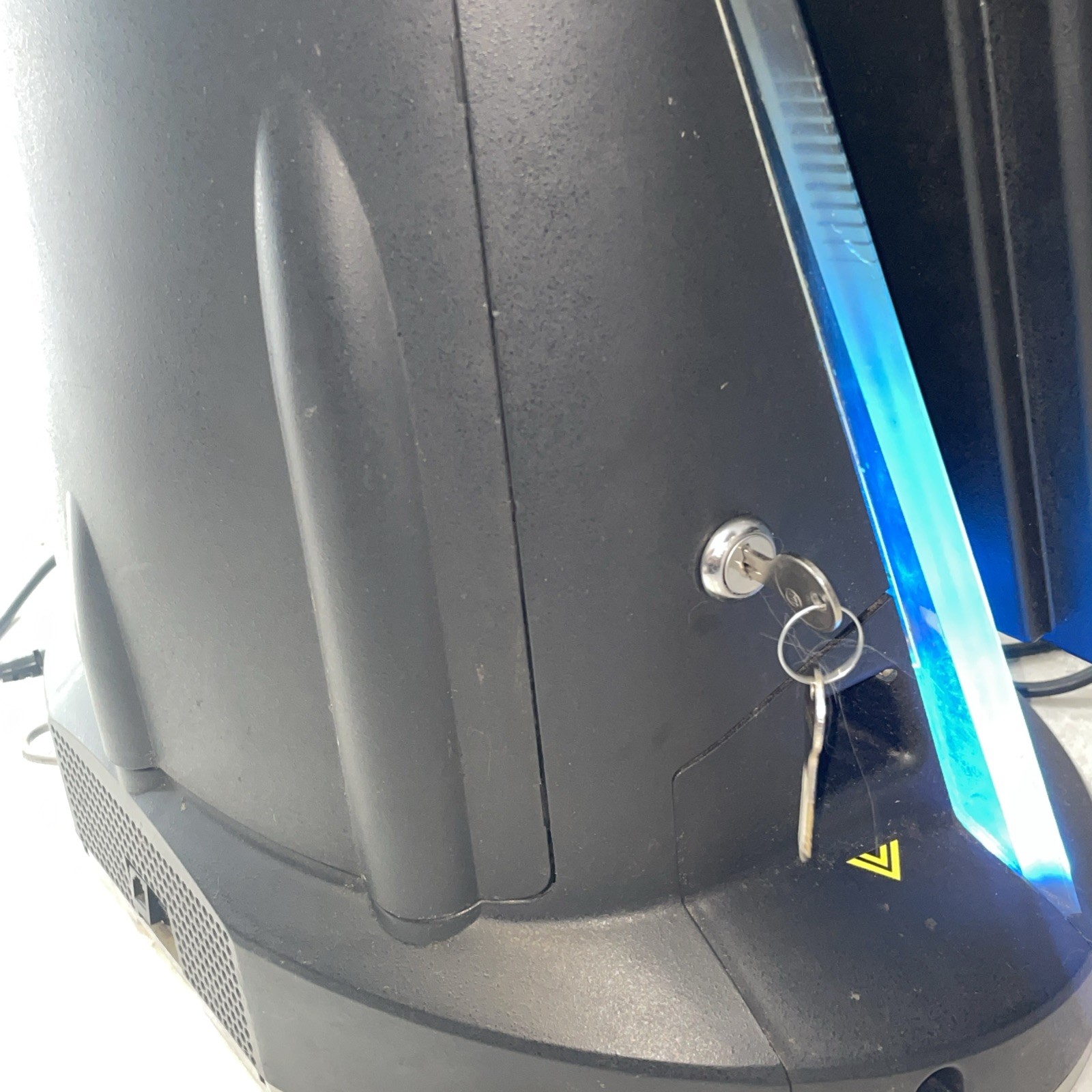 Merit Megatouch Aurora Arcade Machine 2018 Works READ DESCRIPTION FOR DETAILS