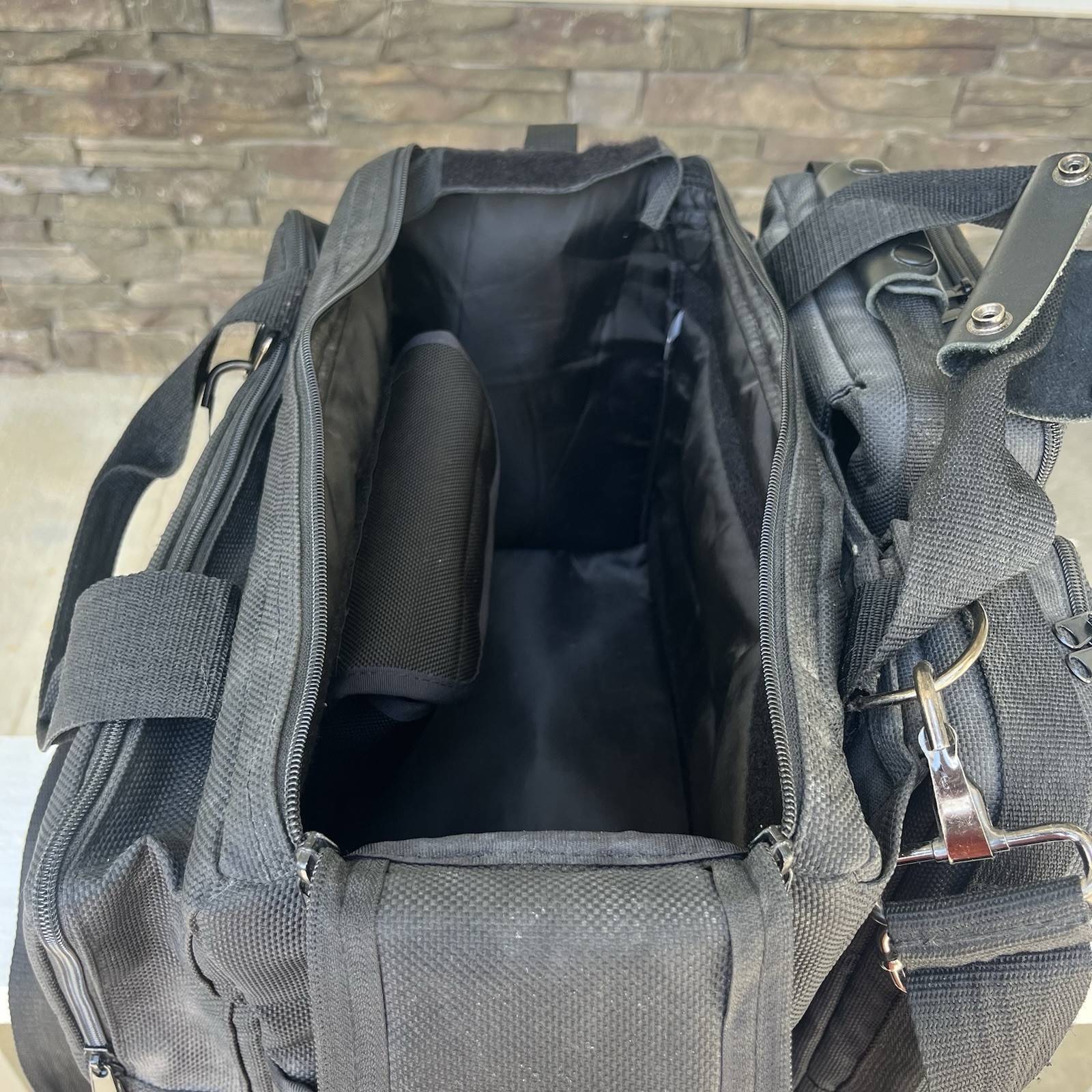 Jeppesen Aviator Pilot Flight Bag Modular Case With Shoulder Strap Black Nylon
