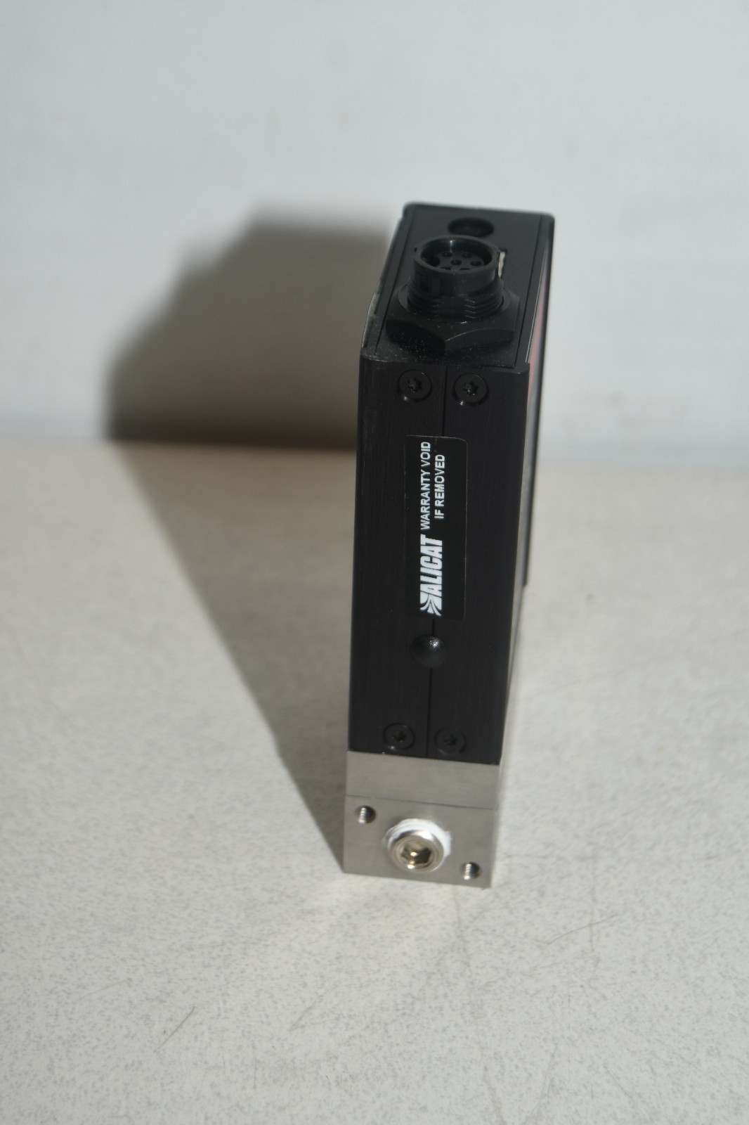 ^ Alicat P-1PSIG-D-I/5P Flow Controller #X8347
