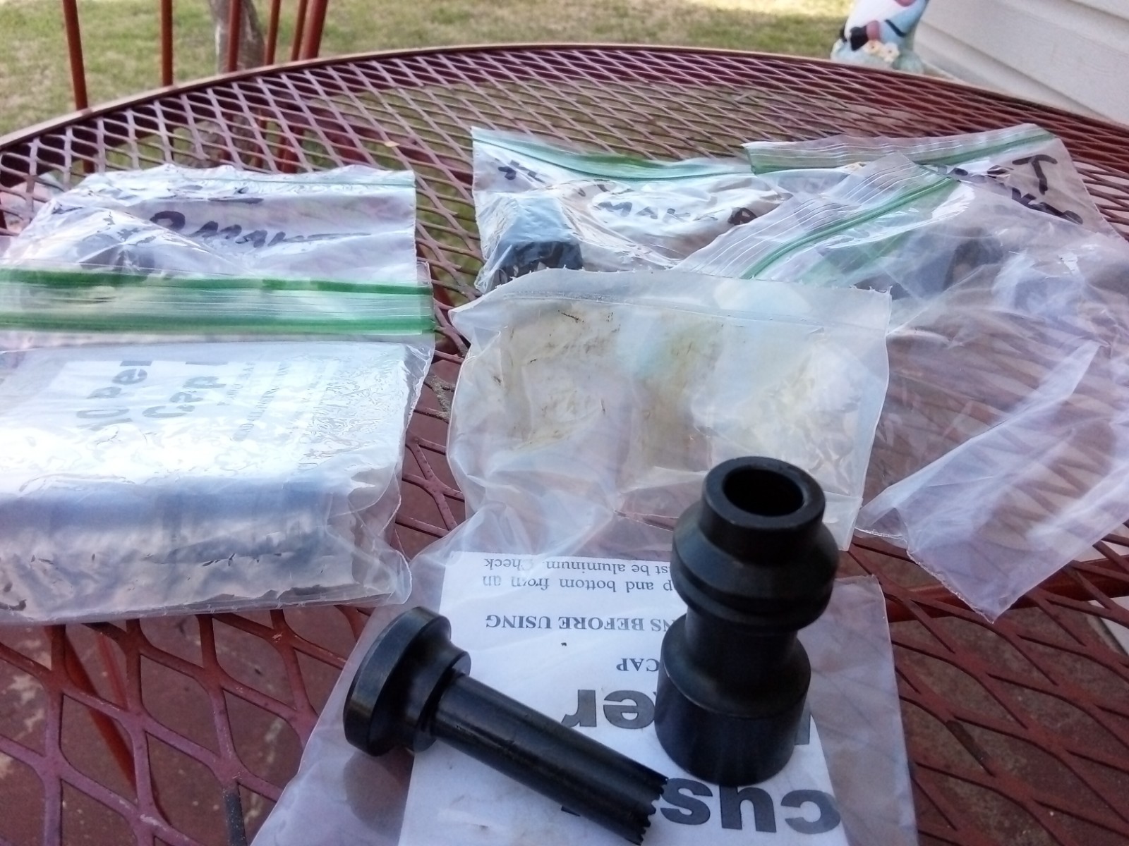 Tap-o-cap Precusion Cap Maker Set