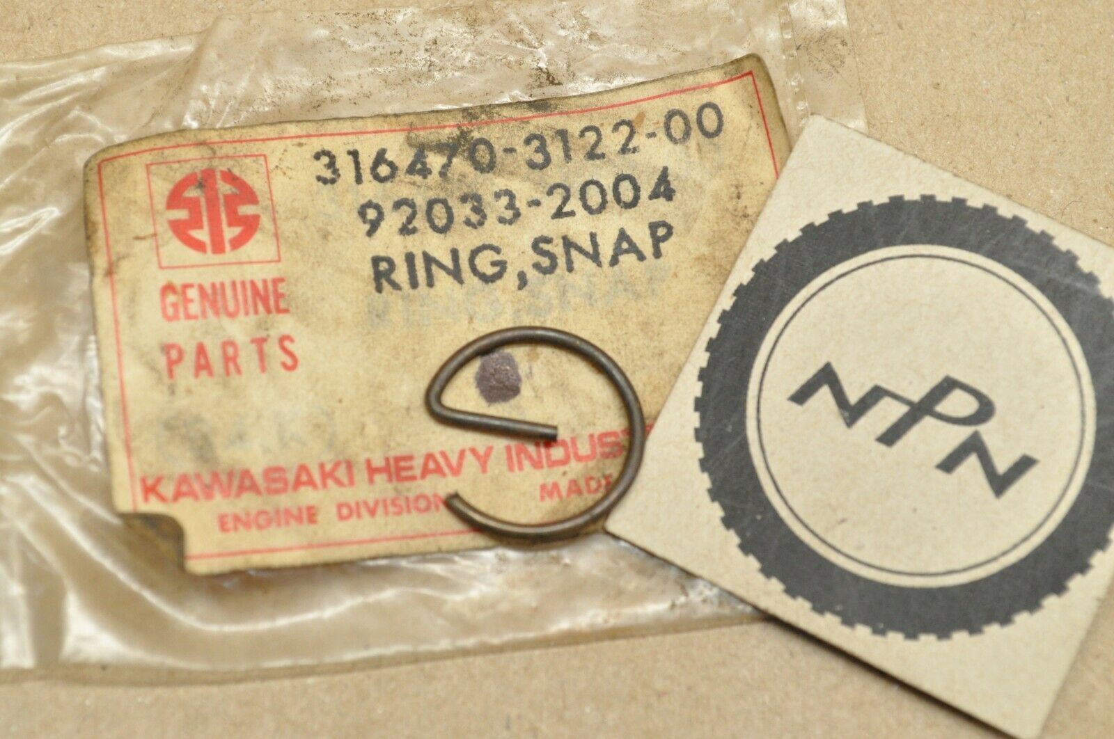 NOS OEM Kawasaki Generator KG2600 KG2900 Snap Ring 92033-2004