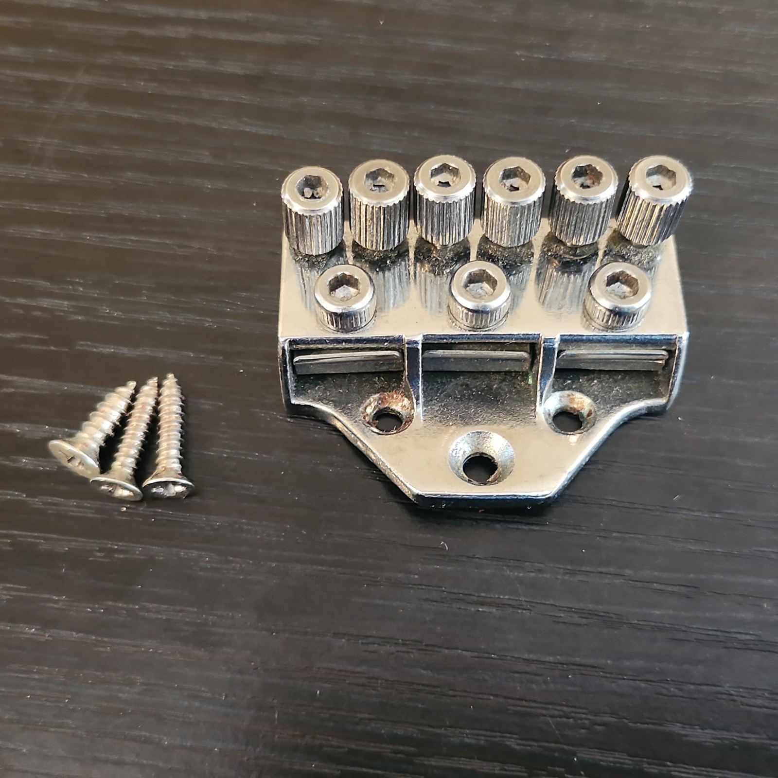 1980s Fender Elite Fine Tuning Behind The Nut Guitar String Lock Nutlock Chrome