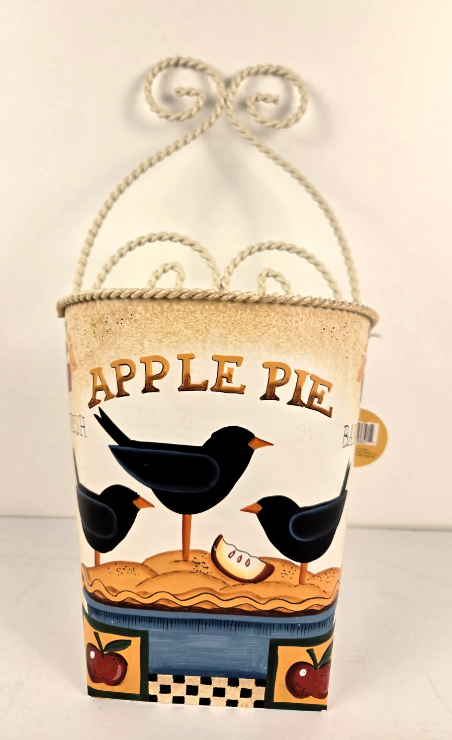 Farmhouse “Apple Pie” Country Decor Metal Hanging Wall Basket 14.5" x 7"