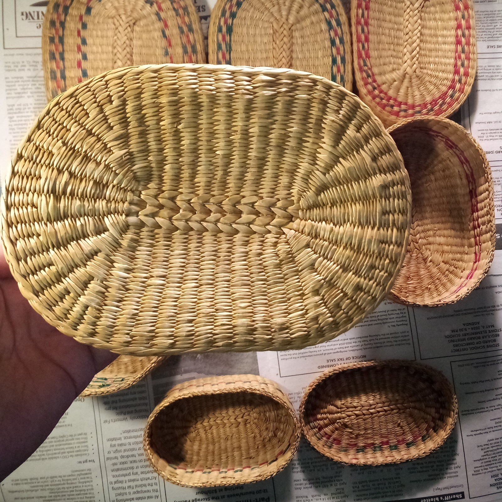 (4) Nesting Baskets