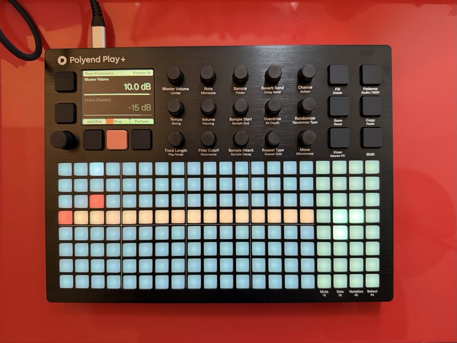 Polyend Play+ Mint Condition – Complete with Original Box & Accessories