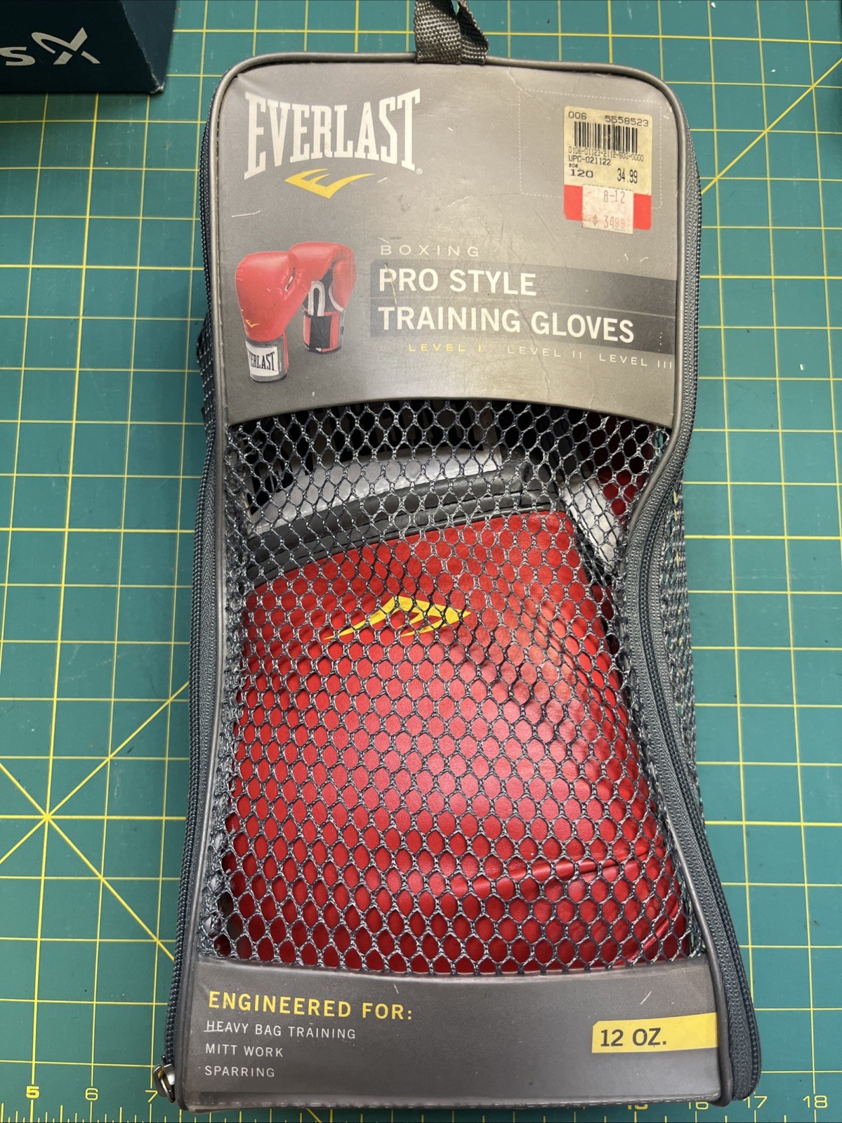 Everlast 1200013 12 oz. Sparring Gloves - Red