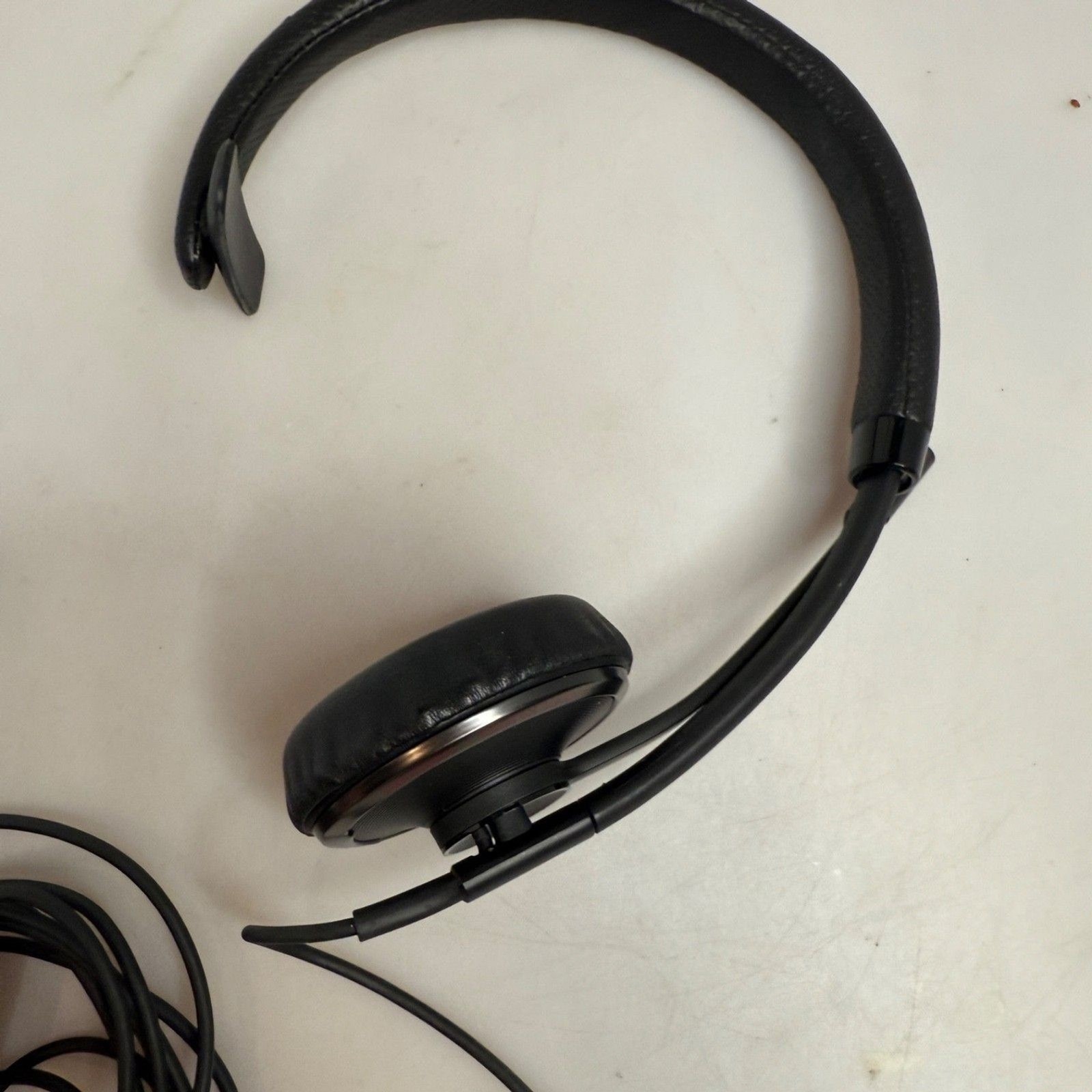 Plantronics Blackwire C510 500 Series USB On‑Ear Headset with Case EUC