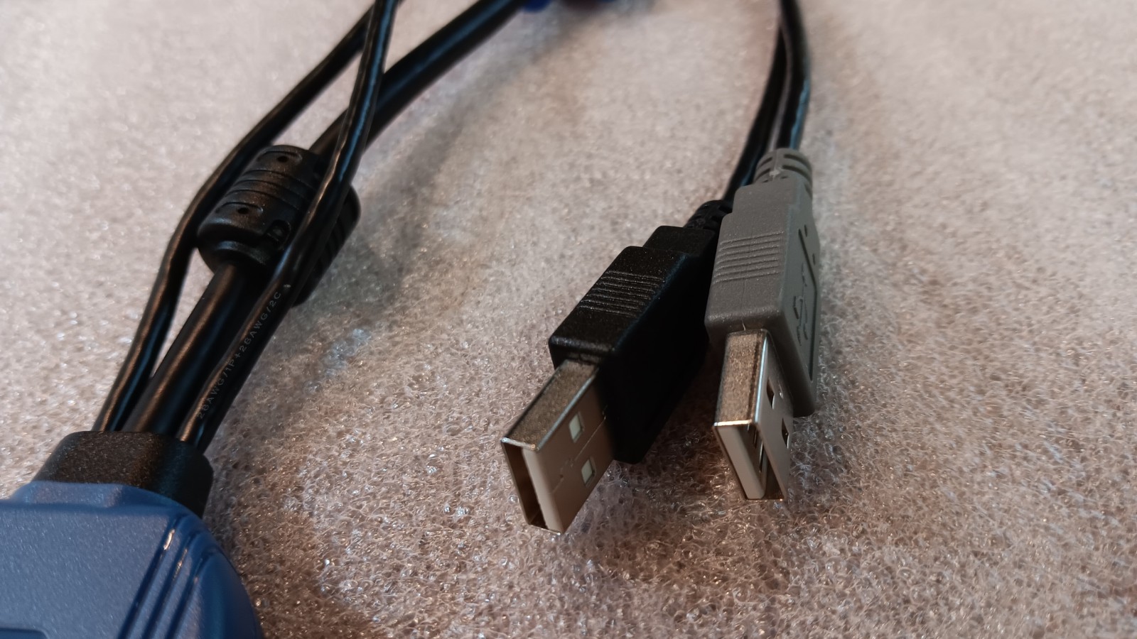 NEW Raritan D2CIM-DVUSB Dual-USB VGA CIM Cable for Dominion KX II/III