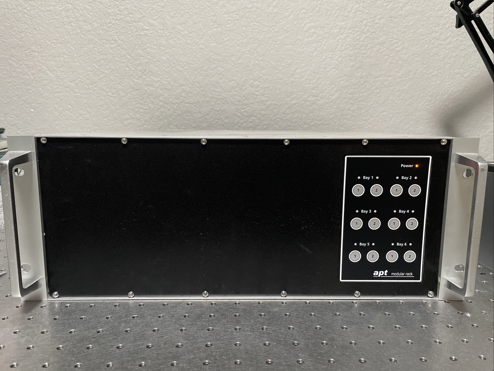 Thorlabs MMR601 APT Modular Midi-Rack Assembly & Server Software
