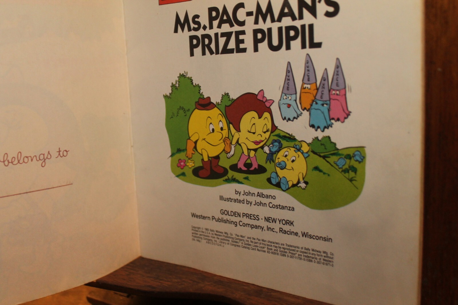 1983 Ms. Pac Man Prize Pupil Golden Book