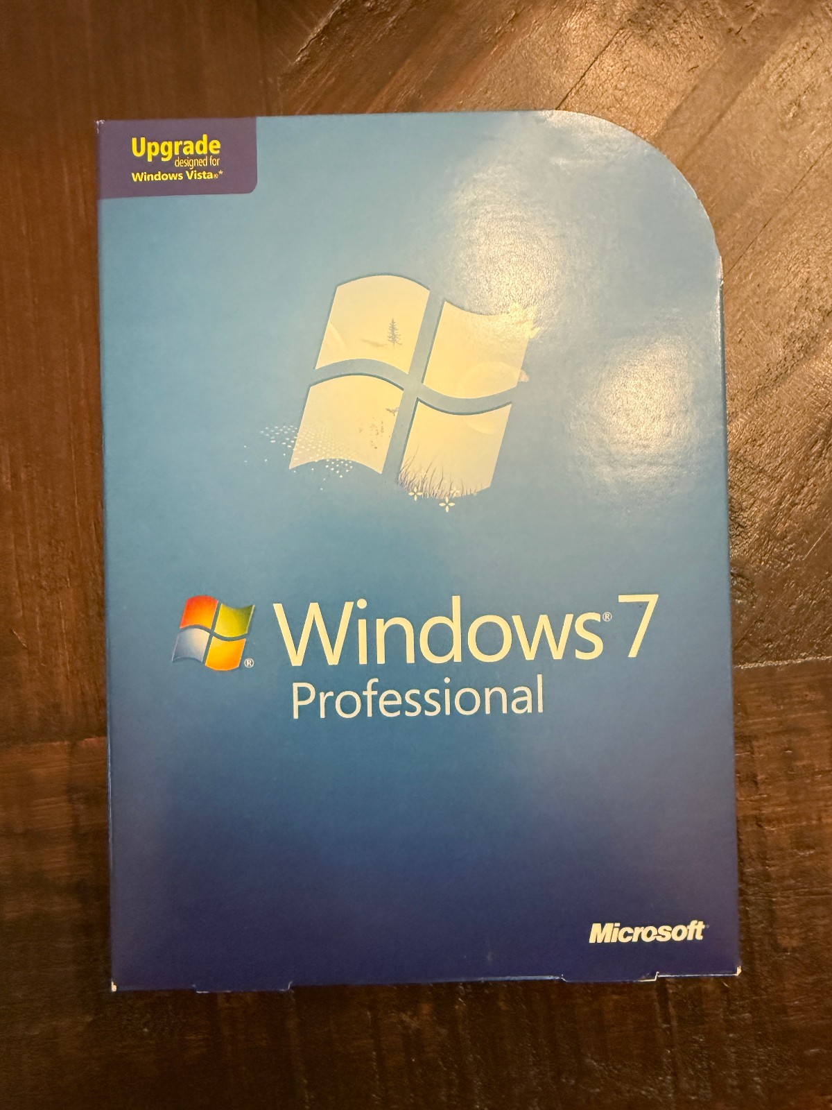 Microsoft Windows 7 Professional Upgrade 32/64 DVD with Key in Retail Box
