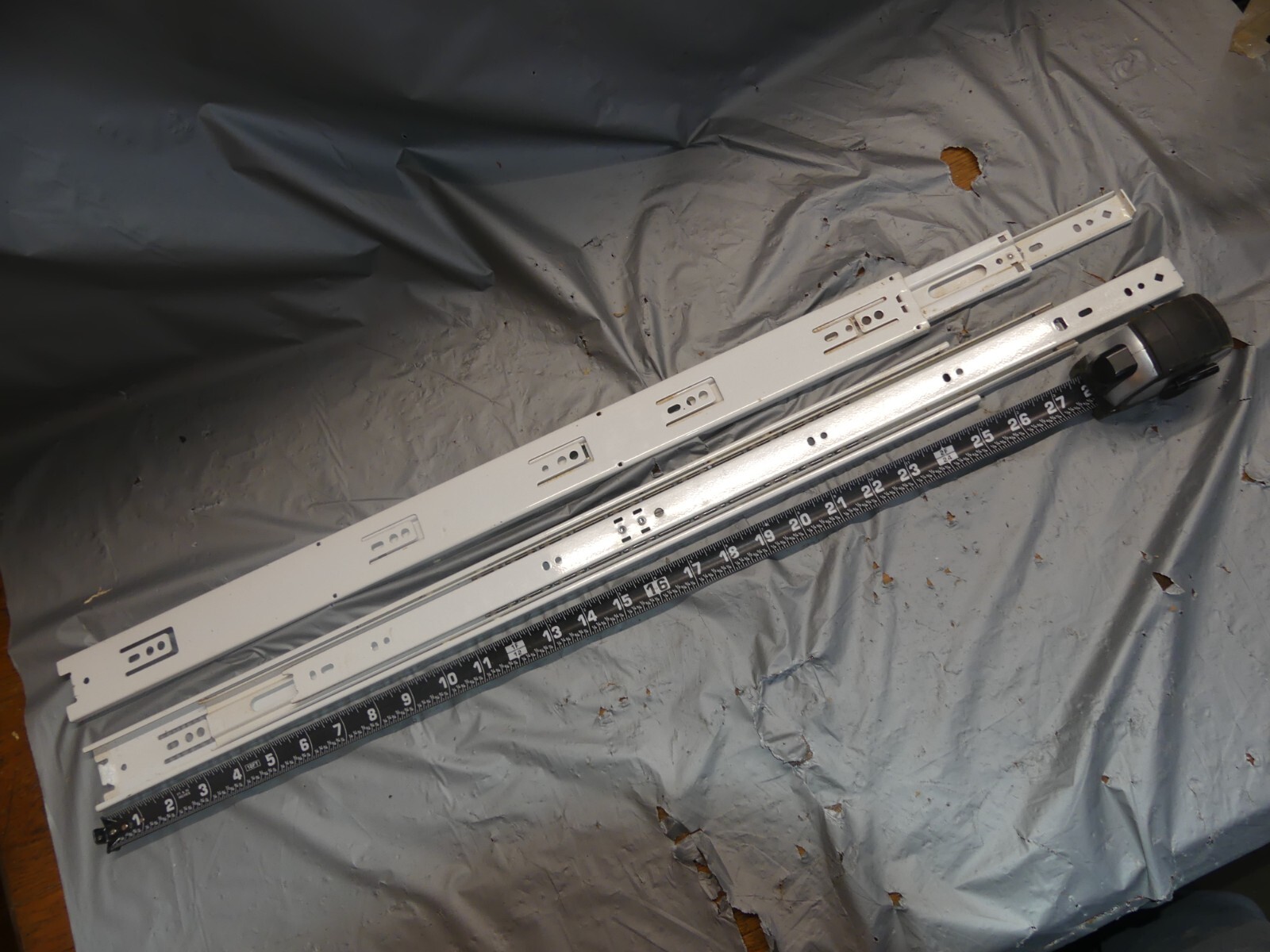 ACCURIDE FW3832-A26D Drawer Slide Roller - Full Extension - Side Mount