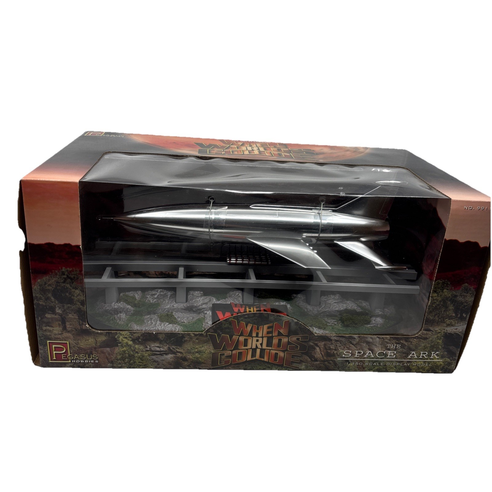 WHEN WORLDS COLLIDE SPACE ARK Display Model PEGASUS HOBBIES 9911 1/350