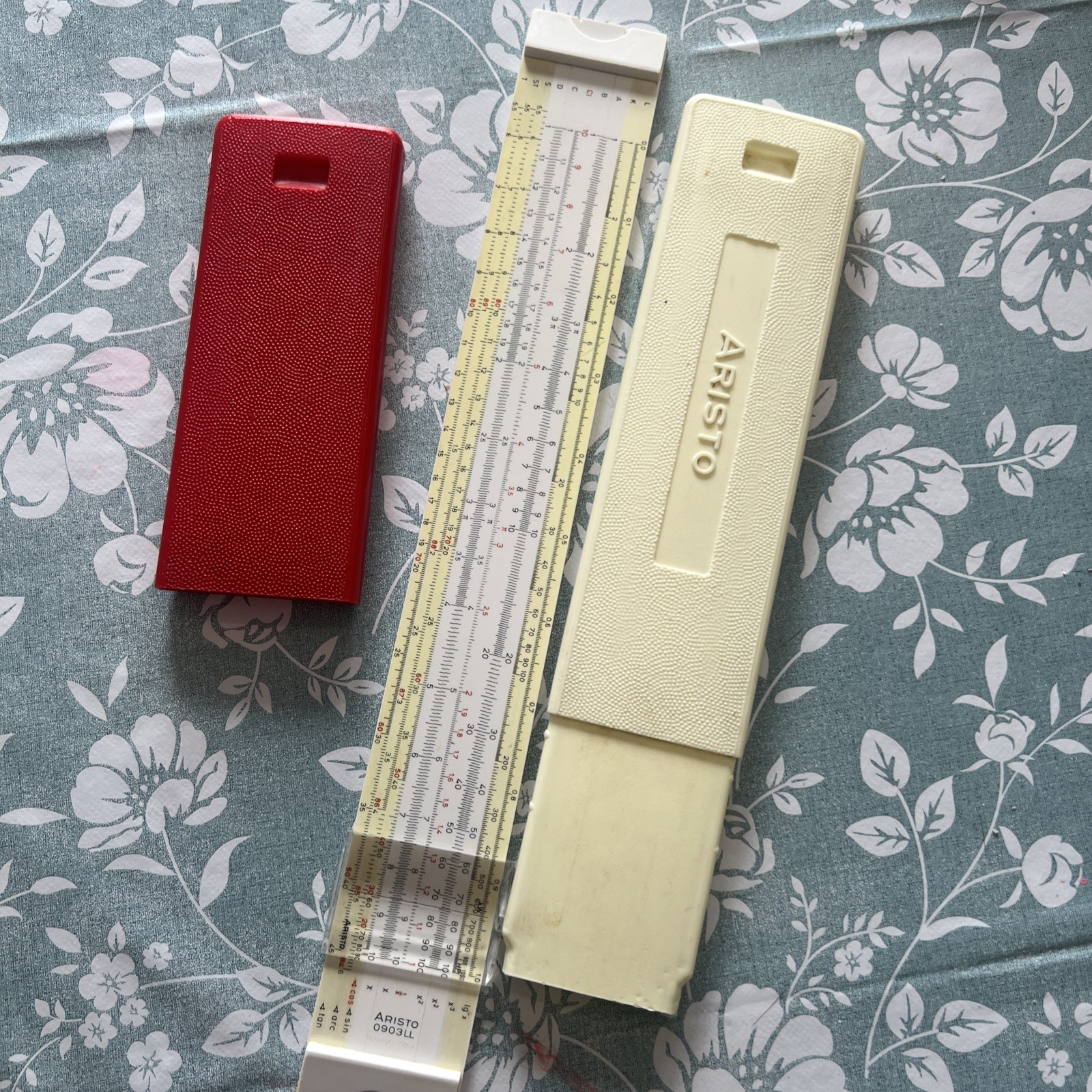 Aristo Scholar Nr. 0903 LL Slide Rule Made In Germany Boxed No instructions