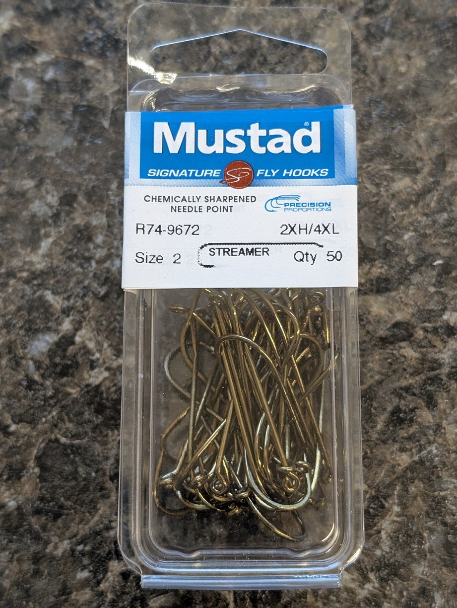 Mustad R74-9672 - Size 2 - Streamer Signature Fly Tie Hook - 4X Long - 50 Pack