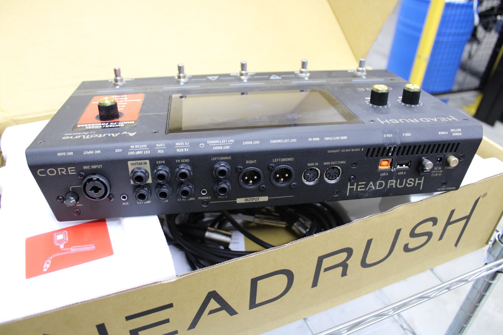 Headrush Core Digital Multi-Effects Processor Pedal Touchscreen Guitar IND008613