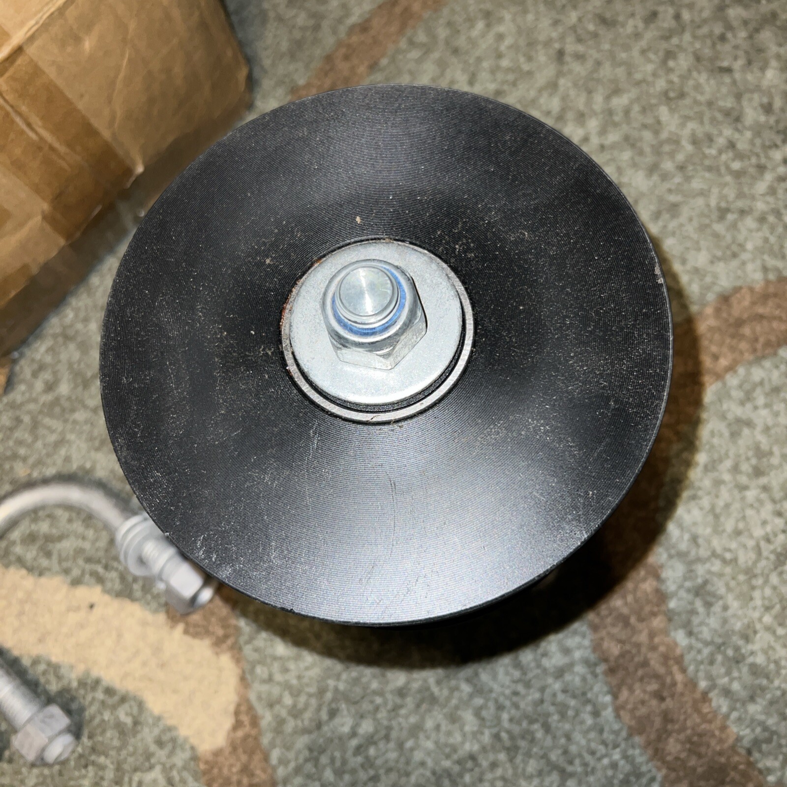 3" Round Post x 2 1/2" Round Gate Frame Nylon Cantilever Roller For Sliding Gate