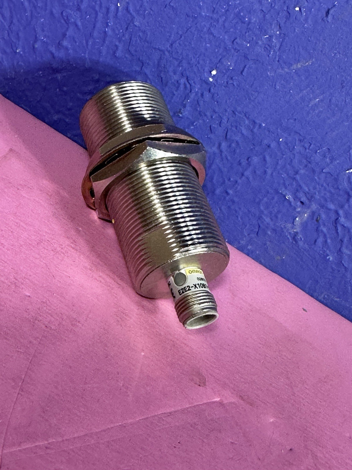 NEW Omron E2E2-X10B1-M1 Proximity Switch