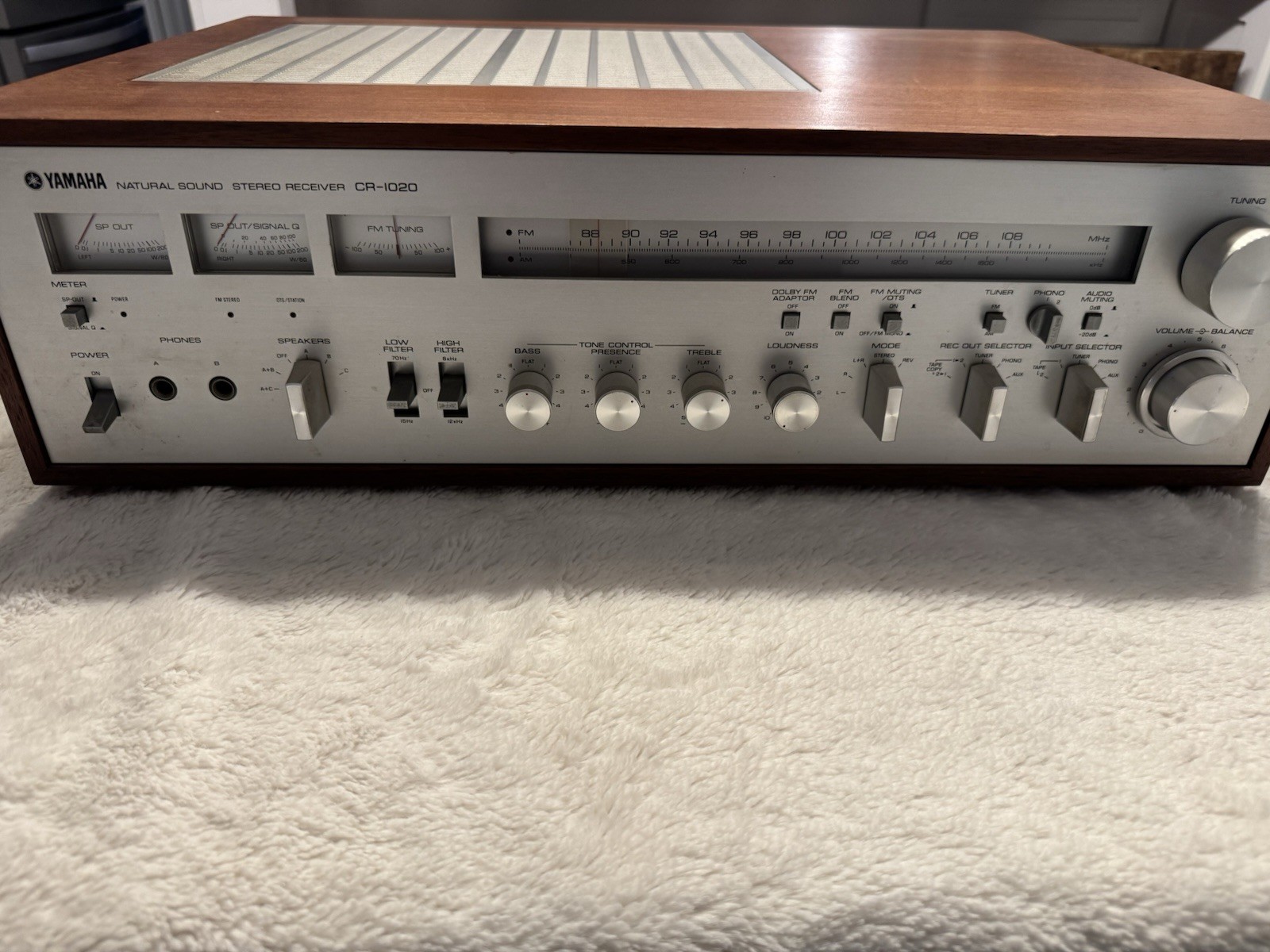 Vintage Yamaha CR-1020 AM/FM Natural Sound Stereo Receiver - Working