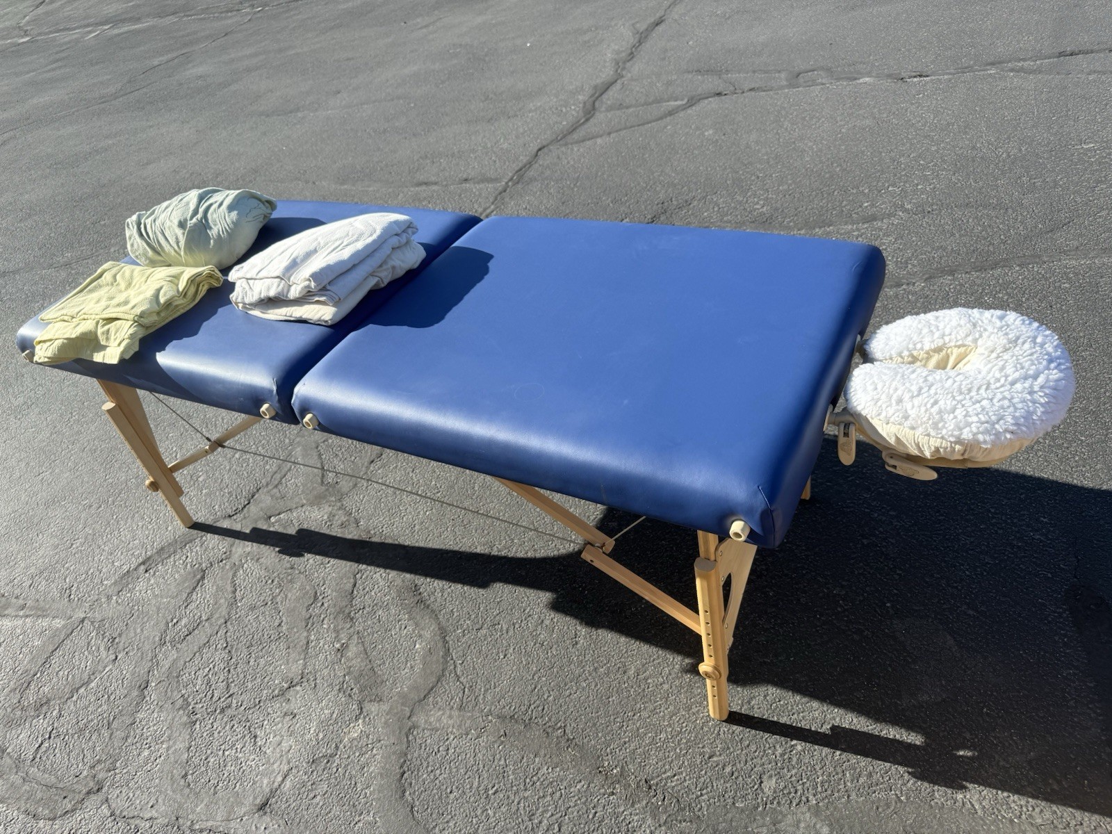 Oakworks Aurora Portable Massage Table Professional Massage Bed